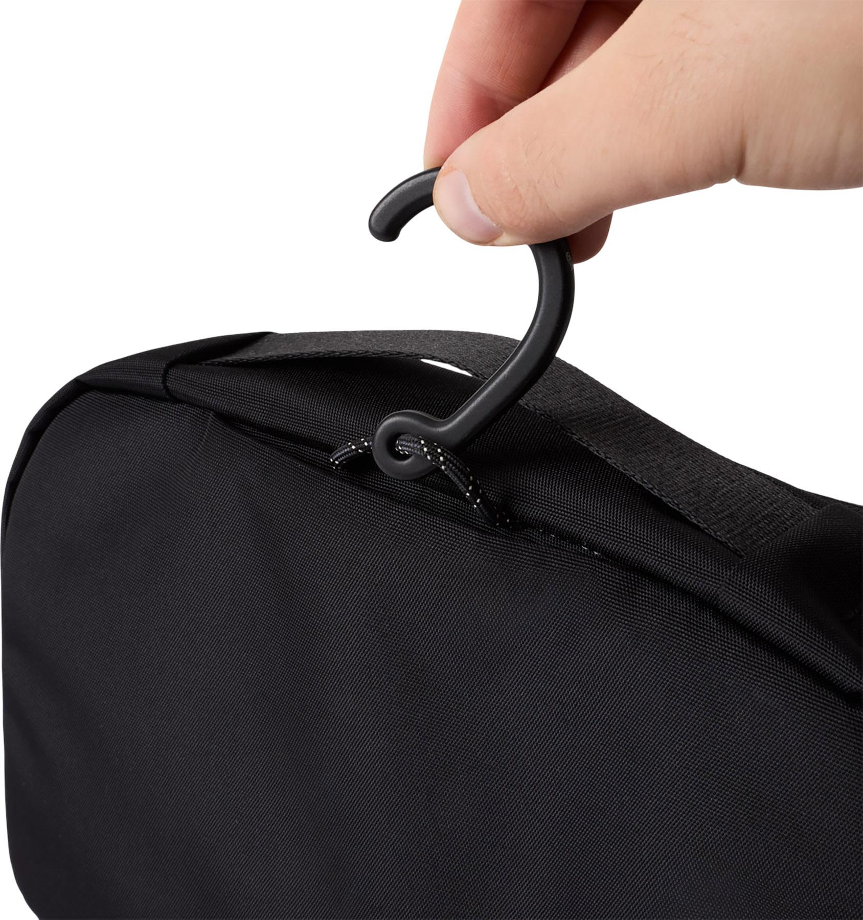 Product gallery image number 3 for product Hanging Toiletry Kit 3L