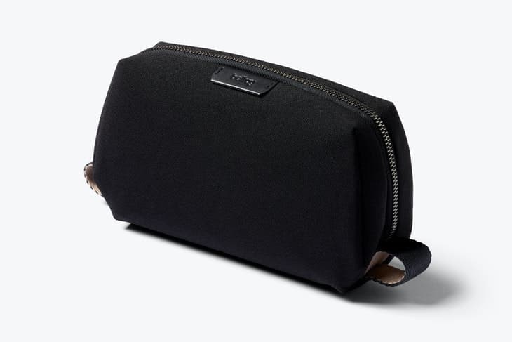 Product gallery image number 1 for product Dopp Toiletry Kit 2L