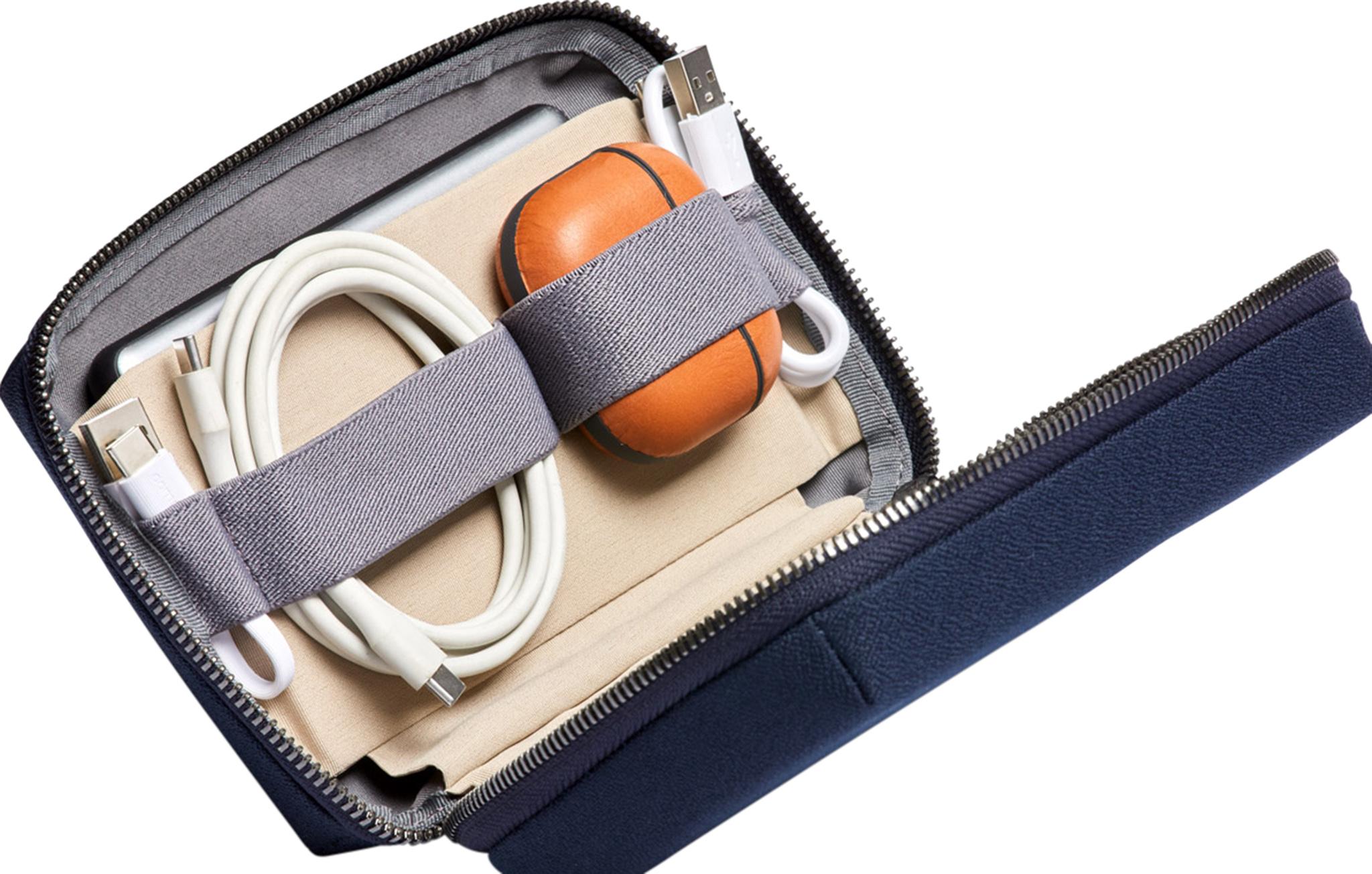 Product gallery image number 4 for product Trousse pour accessoires technologiques Compact 1.2L