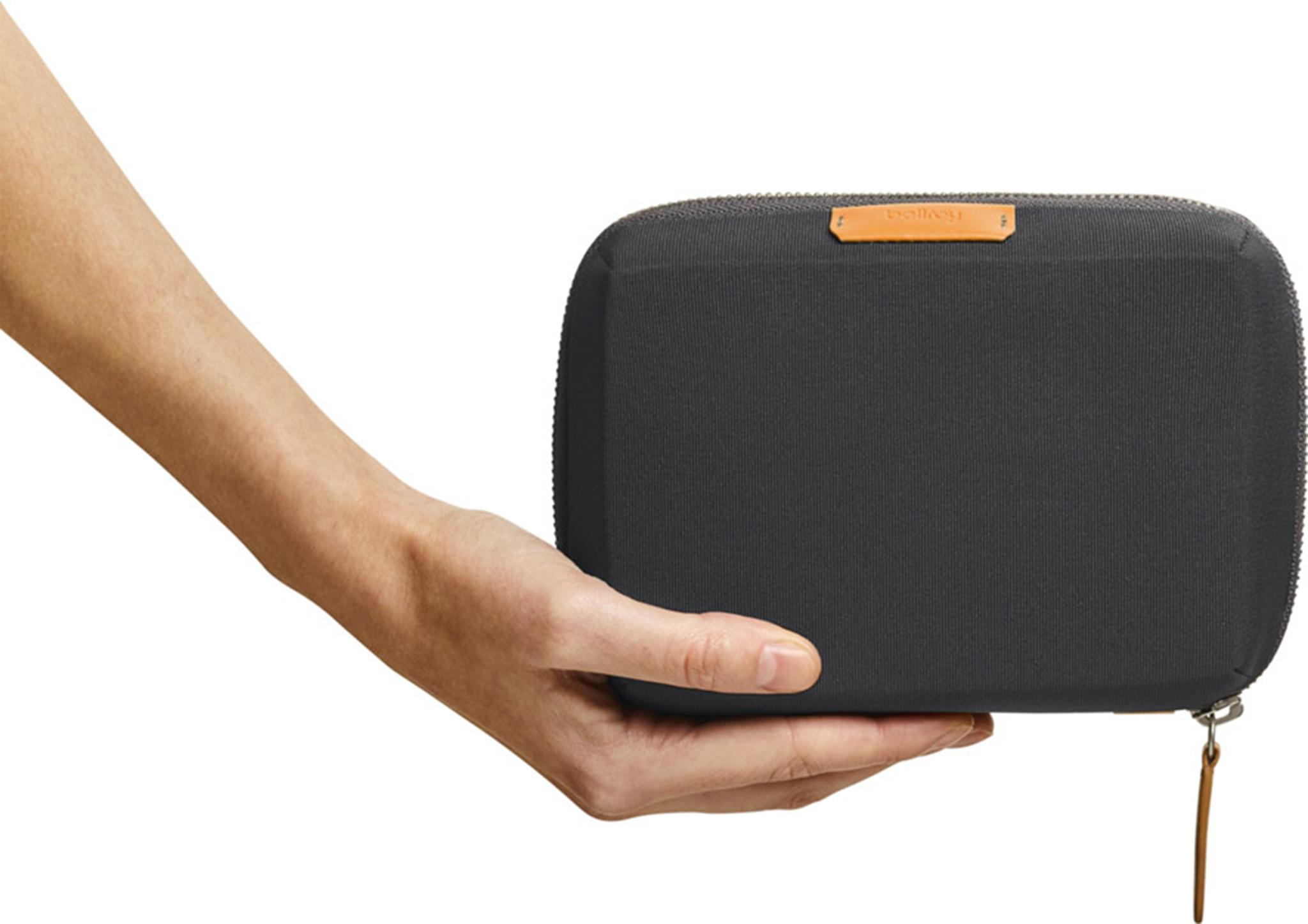 Numéro de l'image de la galerie de produits 9 pour le produit Trousse pour accessoires technologiques Compact 1.2L