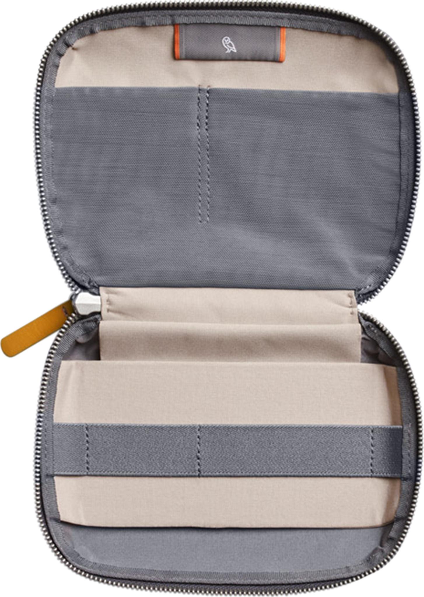 Numéro de l'image de la galerie de produits 10 pour le produit Trousse pour accessoires technologiques Compact 1.2L