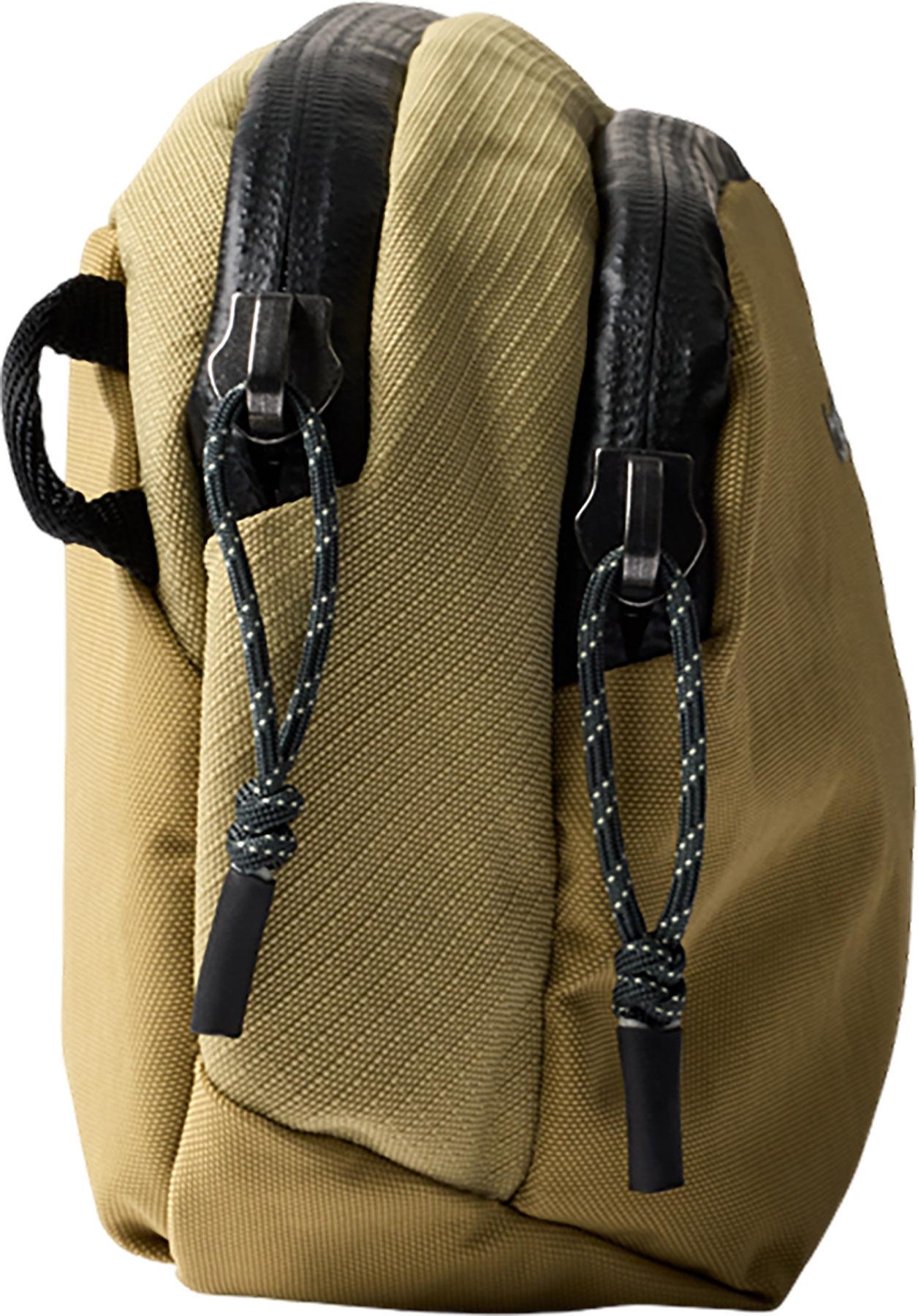 Product gallery image number 4 for product Venture Pouch 1.5L