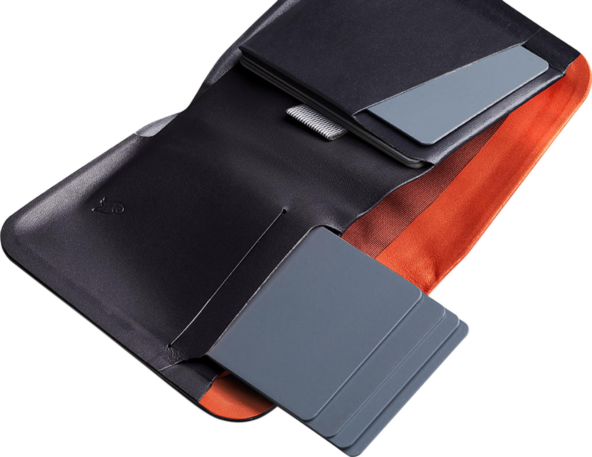 Product gallery image number 3 for product Apex Note Sleeve Leather Wallet - Men's