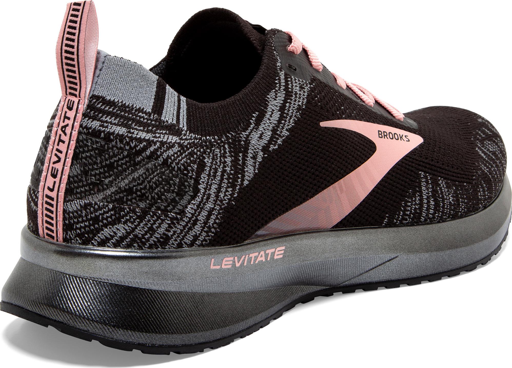 Numéro de l'image de la galerie de produits 2 pour le produit Souliers de Running Levitate 4 - Femme
