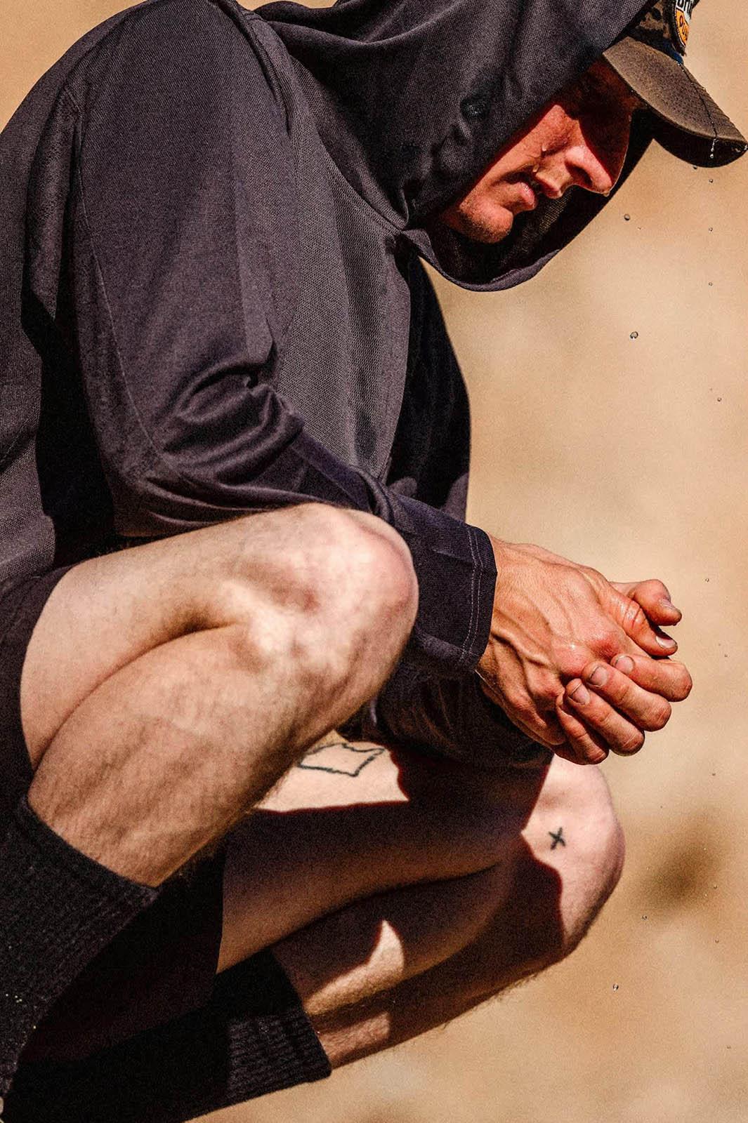 Numéro de l'image de la galerie de produits 10 pour le produit Chandail à capuchon solaire à manches longues Journey - Homme