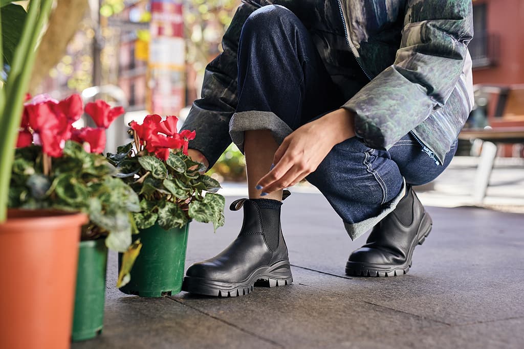 Product gallery image number 6 for product 2240 - Lug Sole Black Boots - Unisex