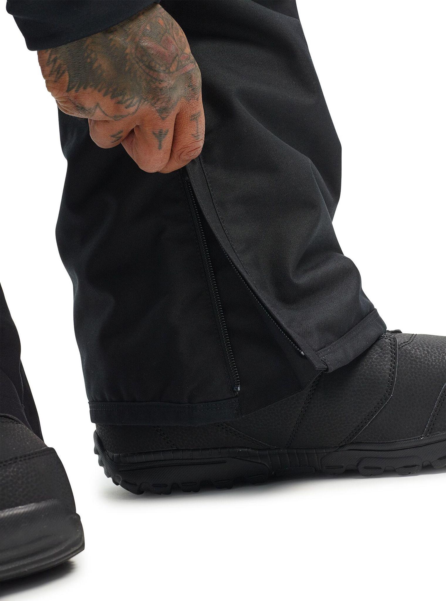 Product gallery image number 2 for product Cargo Pant Short - Men's