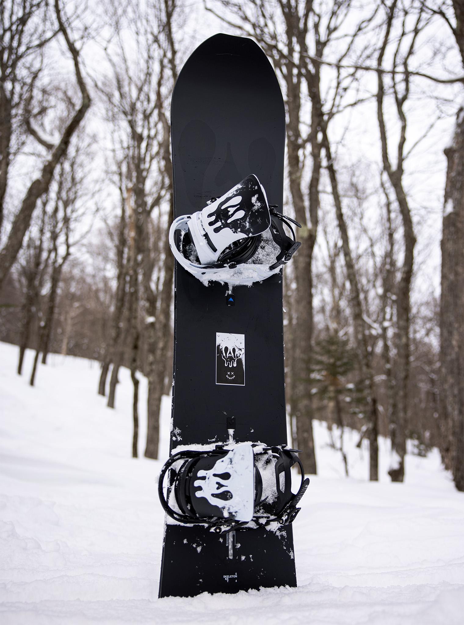 Product gallery image number 8 for product Skeleton Key Snowboard - Men's