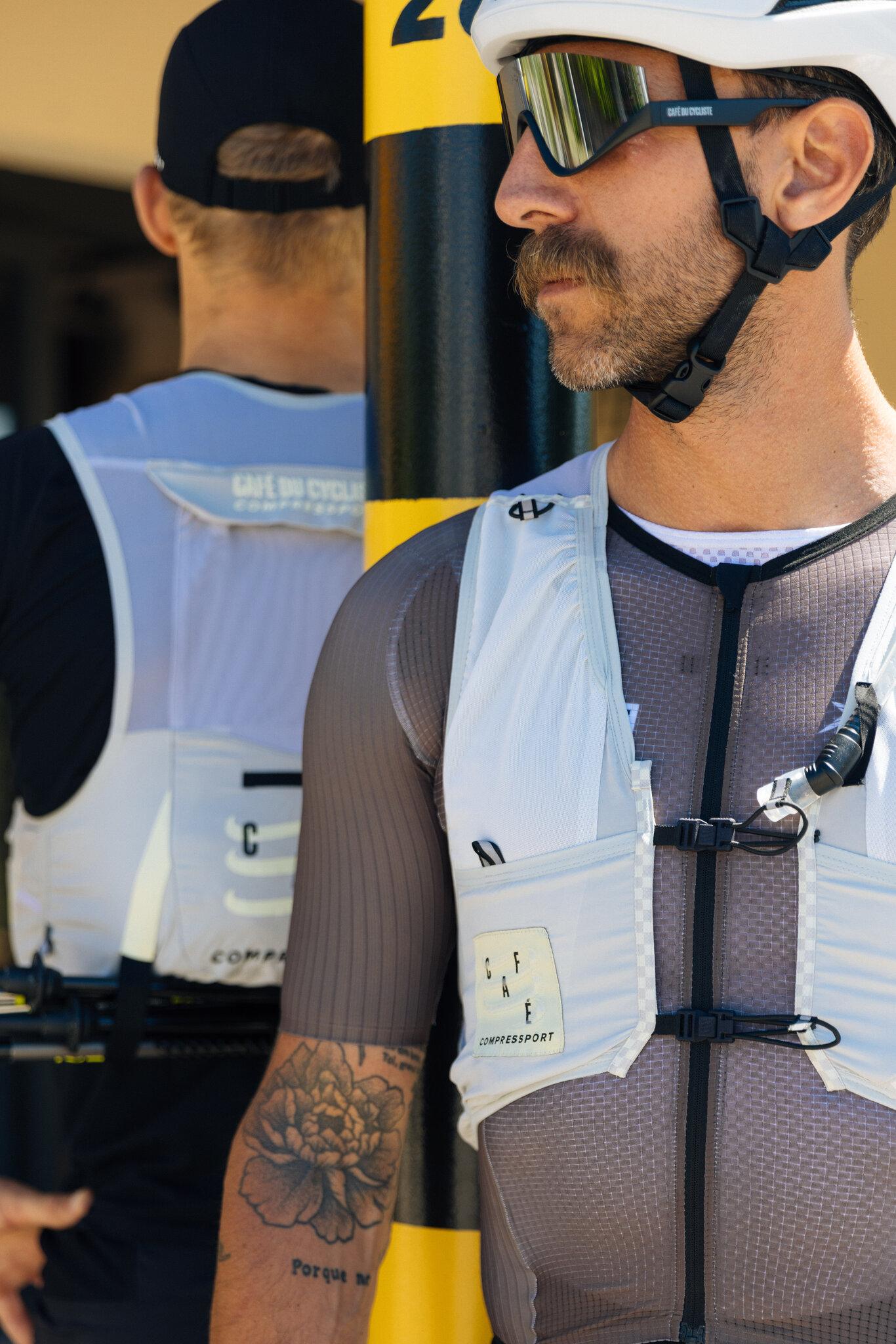 Product gallery image number 9 for product Ultride EVO 8 Vest - Unisex