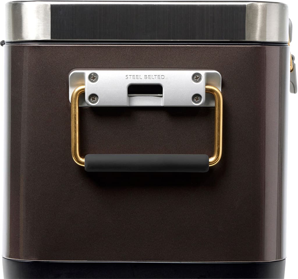 Product gallery image number 5 for product 1900 Collection 20-Quart Steel Belted Cooler