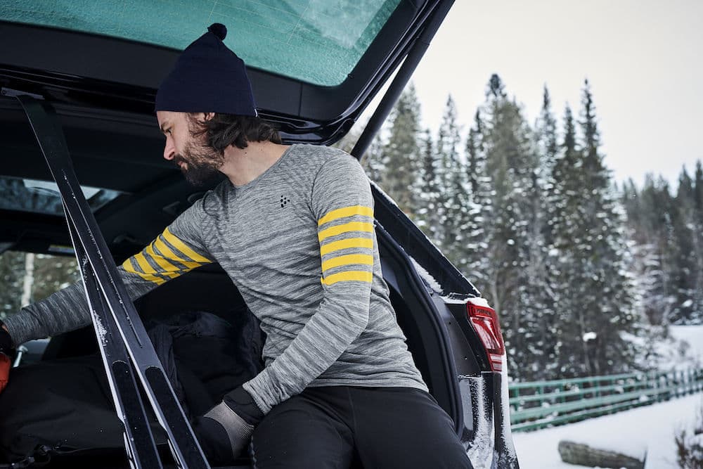 Product gallery image number 2 for product Fuseknit Comfort Blocked Crew Baselayer - Men's