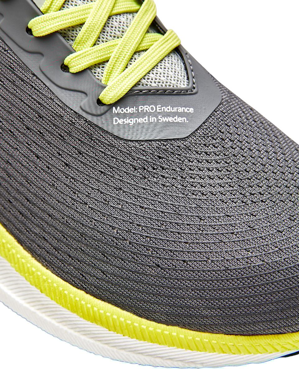 Numéro de l'image de la galerie de produits 2 pour le produit Souliers de course Pro Endur Distance - Homme
