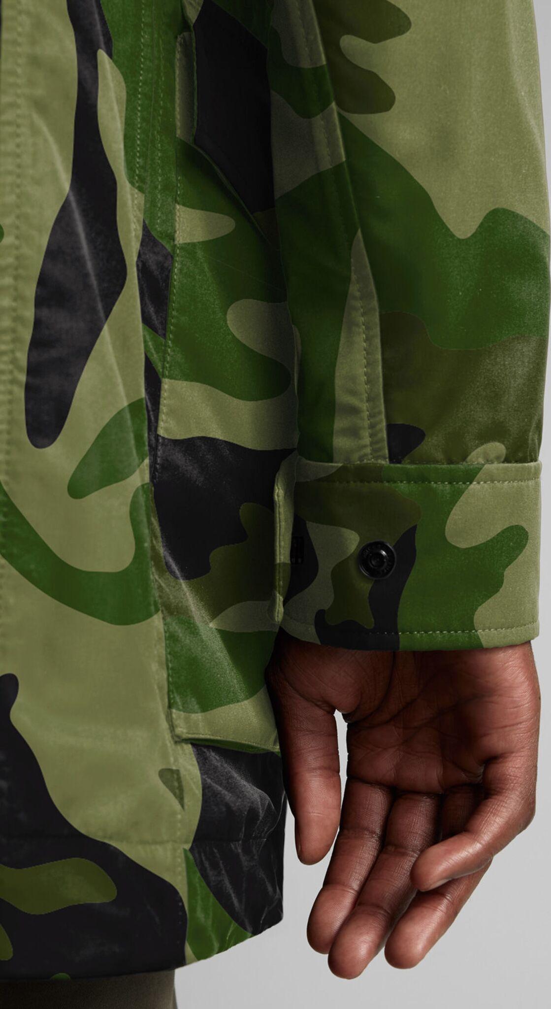 Product gallery image number 7 for product Crew Print Trench - Men's