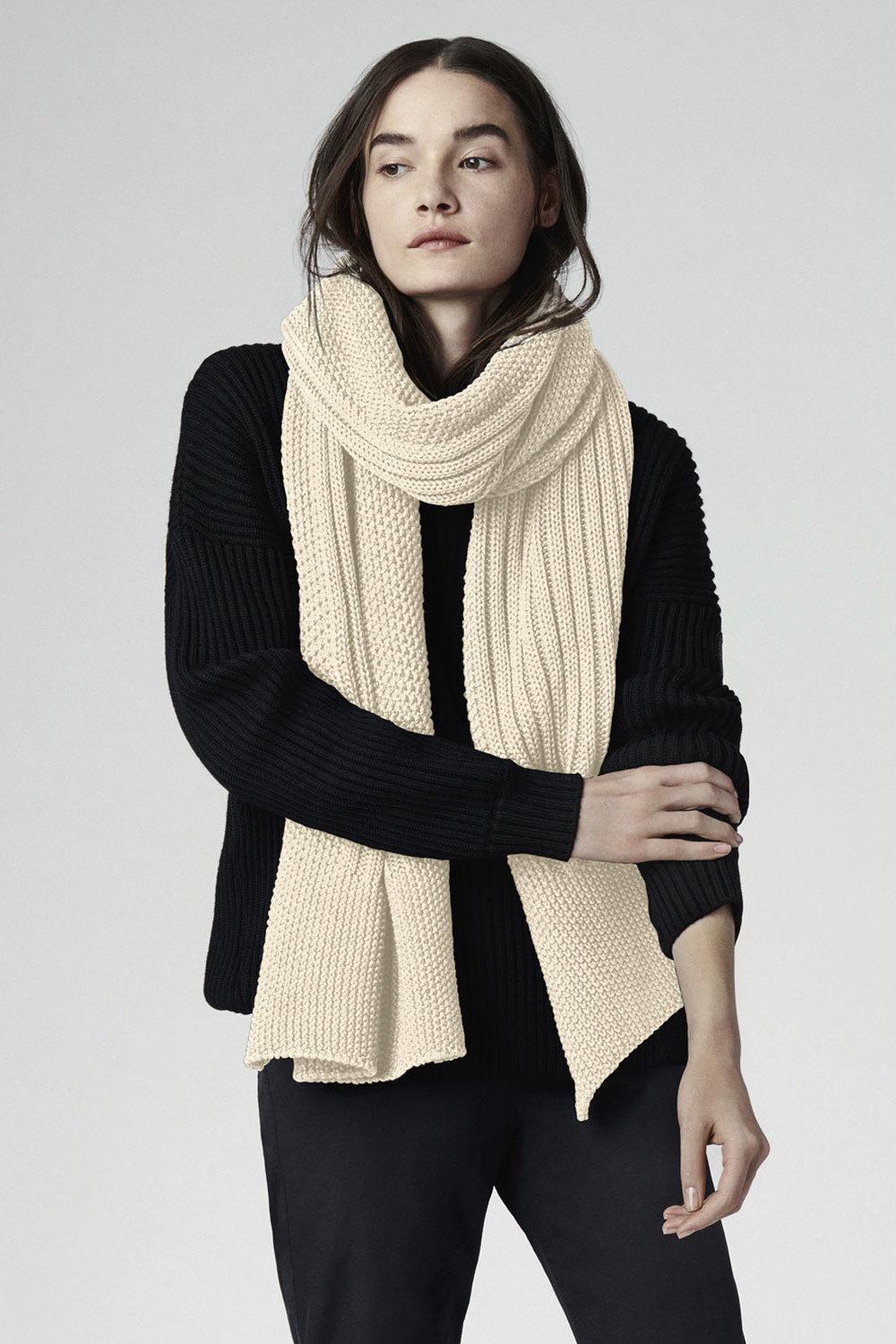 Product gallery image number 2 for product Oversized Scarf Black Label - Women's