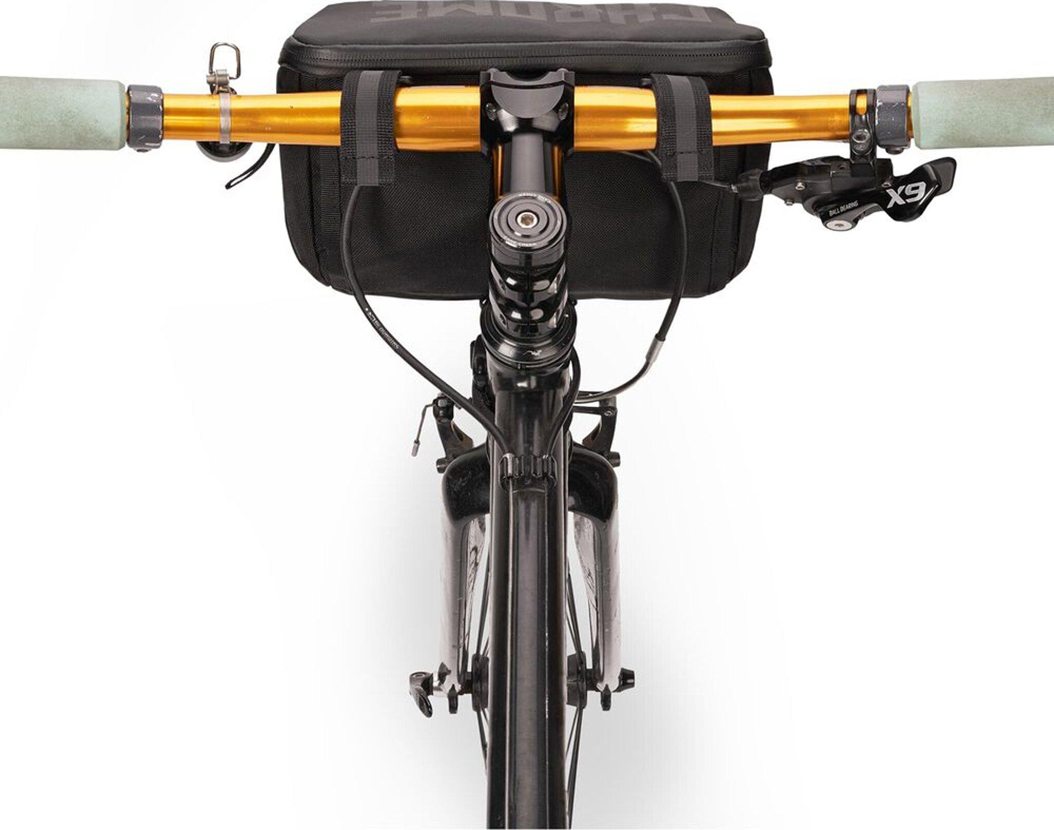 Product gallery image number 9 for product Helix Handlebar Bag 3L