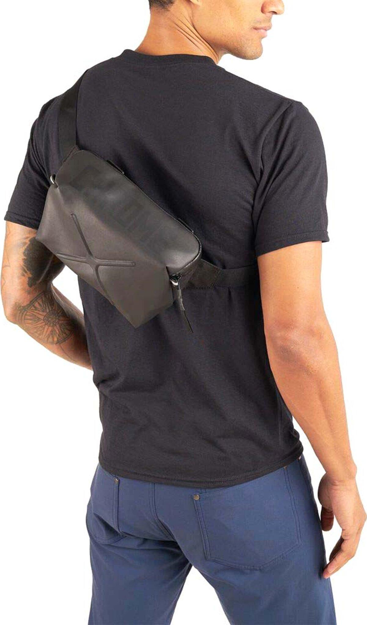 Product gallery image number 7 for product Helix Handlebar Bag 3L