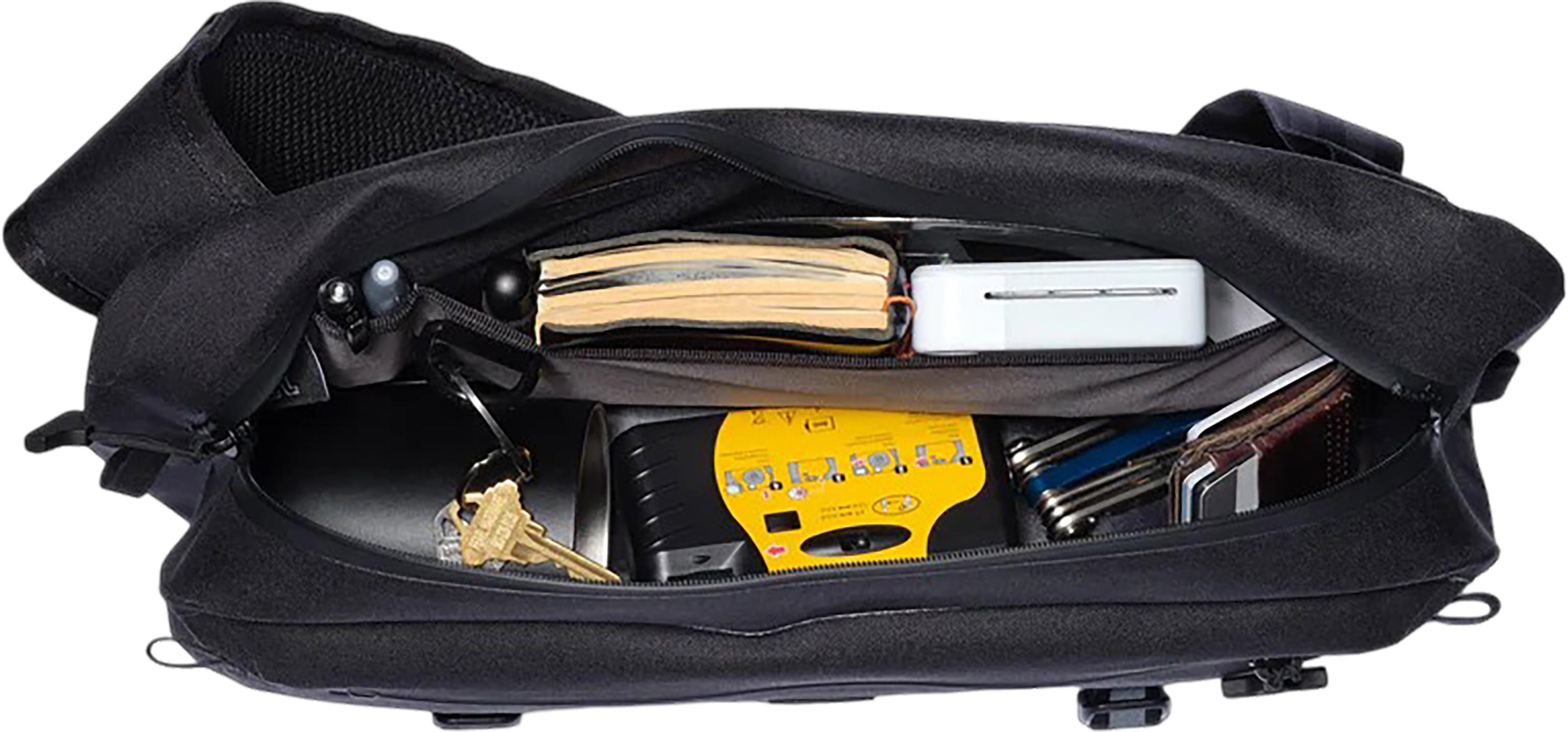 Product gallery image number 4 for product Kadet Waterproof Sling Bag 9L