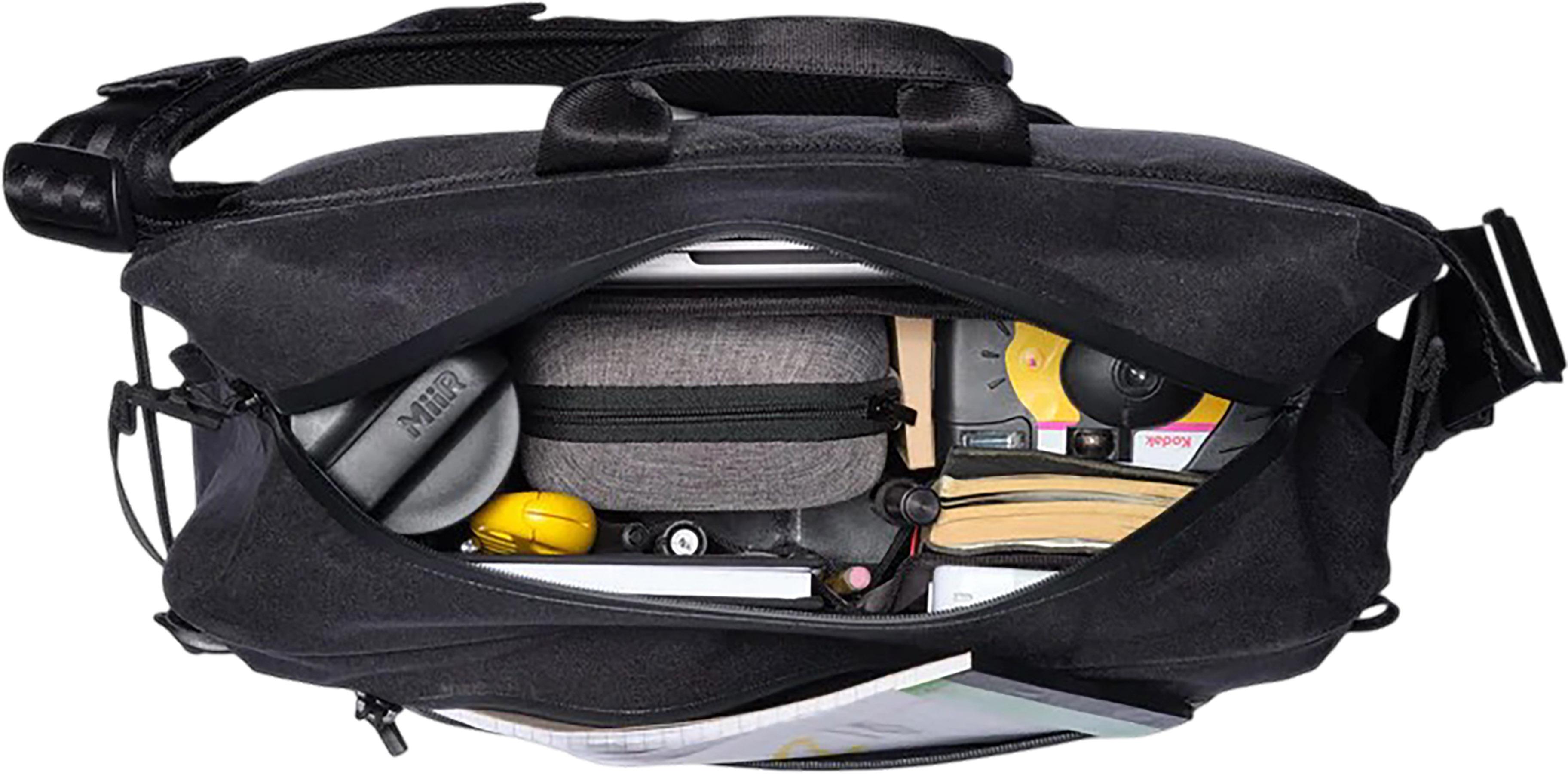 Numéro de l'image de la galerie de produits 5 pour le produit Sac à bandoulière imperméable Kadet Max 15L