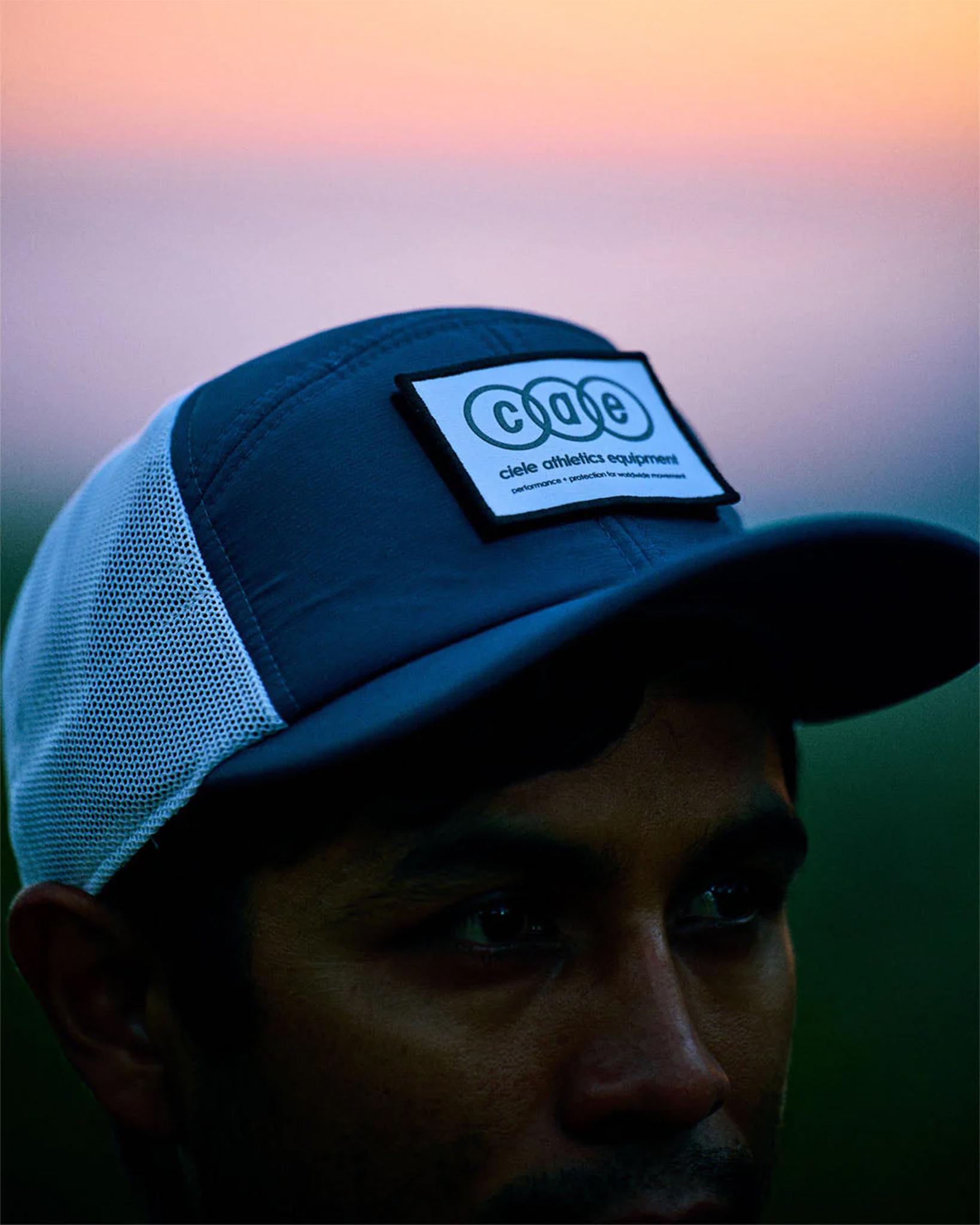 Numéro de l'image de la galerie de produits 7 pour le produit Casquette TRK SC Equipment V - Unisexe