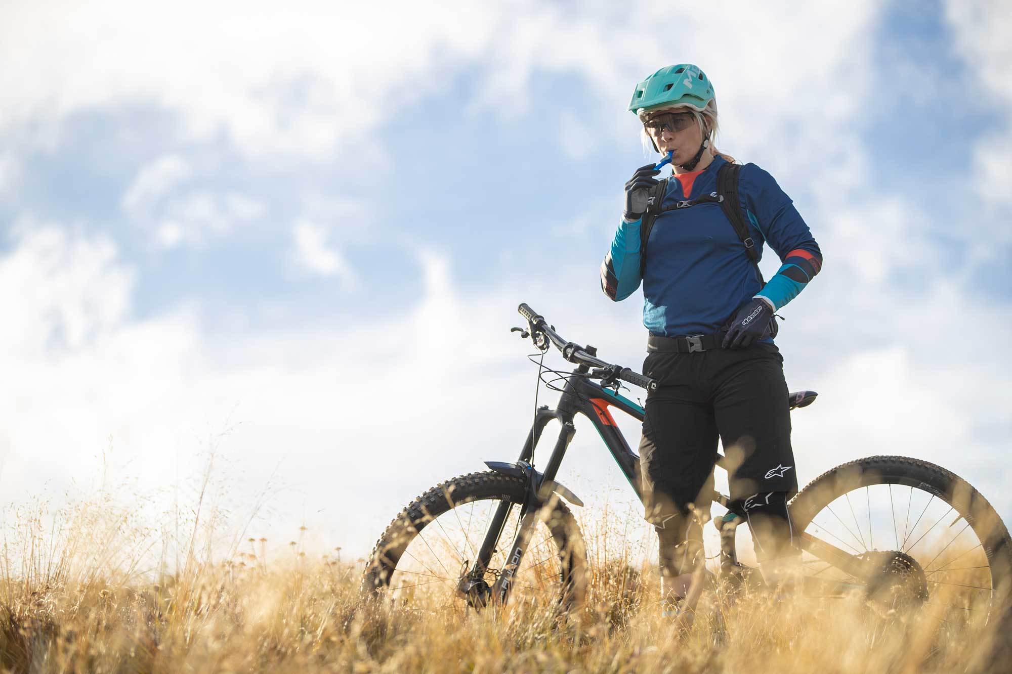 Product gallery image number 3 for product Aurora 85oz Hydratation Pack - Women's