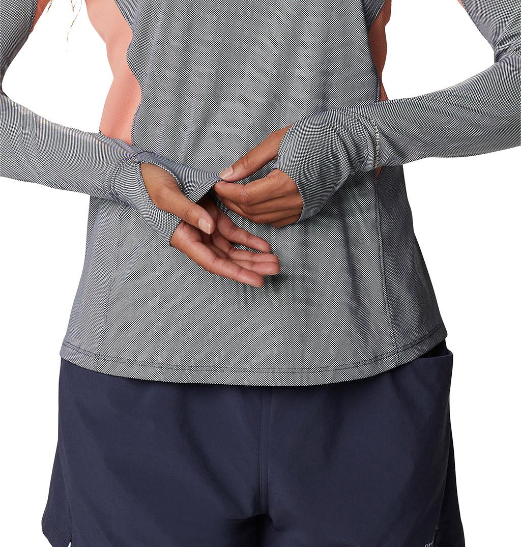 Product gallery image number 7 for product Titan Pass™ Sun Deflector 2.0 Long Sleeve Tee - Women's