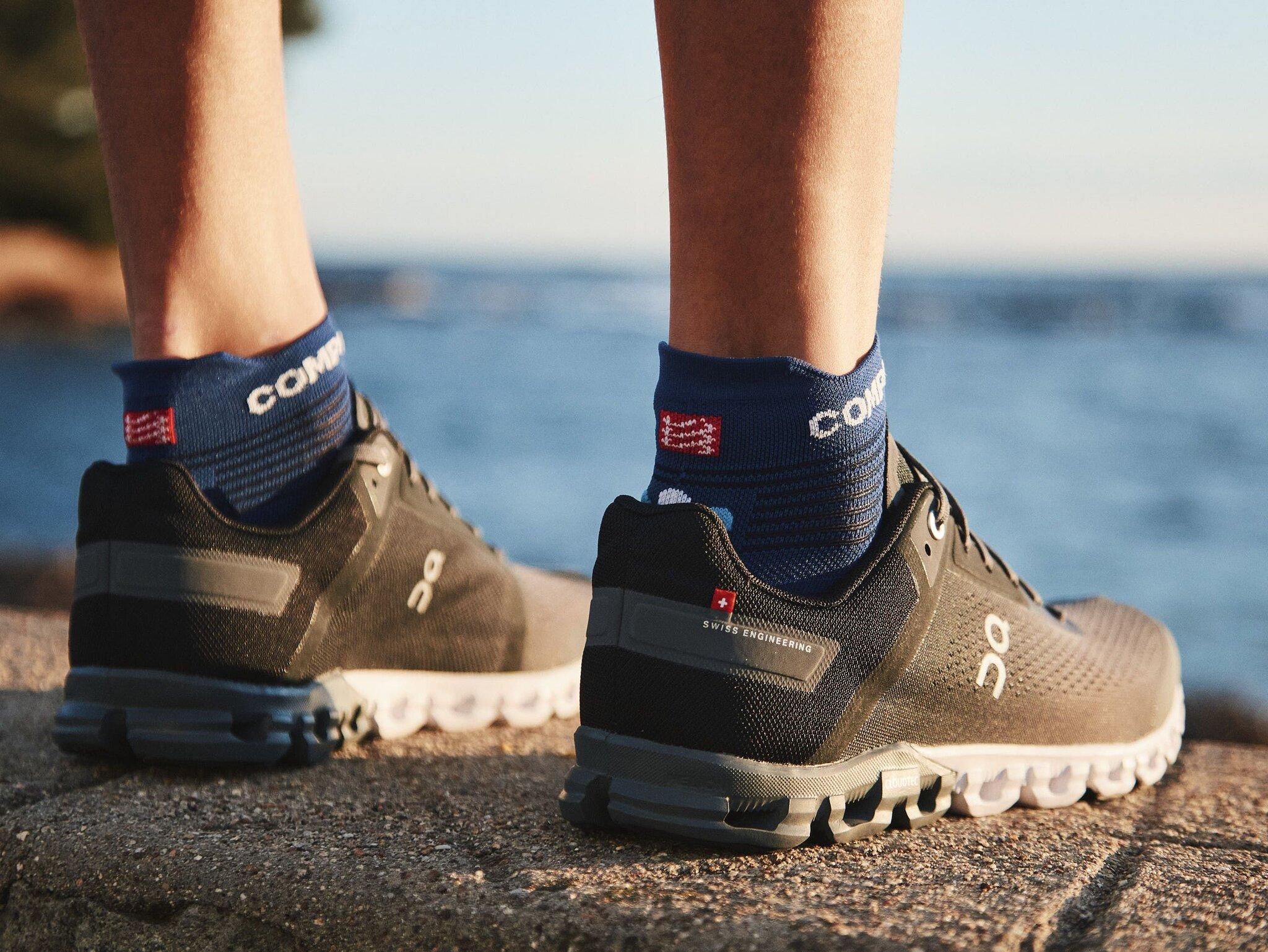 Product gallery image number 3 for product Pro Racing v4.0 Run Low Socks - Unisex