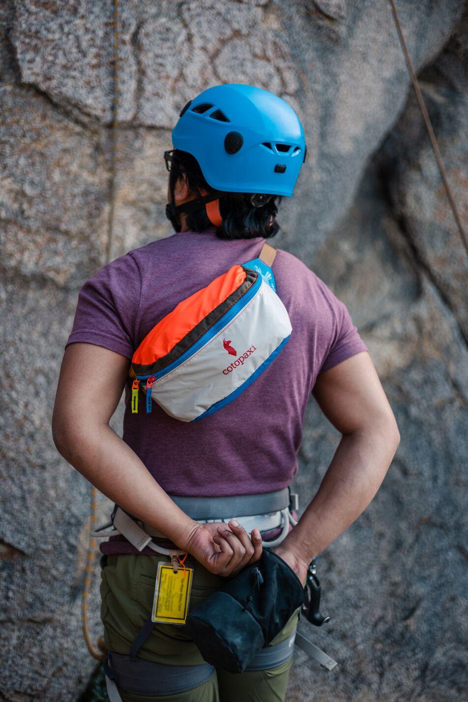 Product gallery image number 19 for product Bataan Hip Pack 3L - [Random colour]