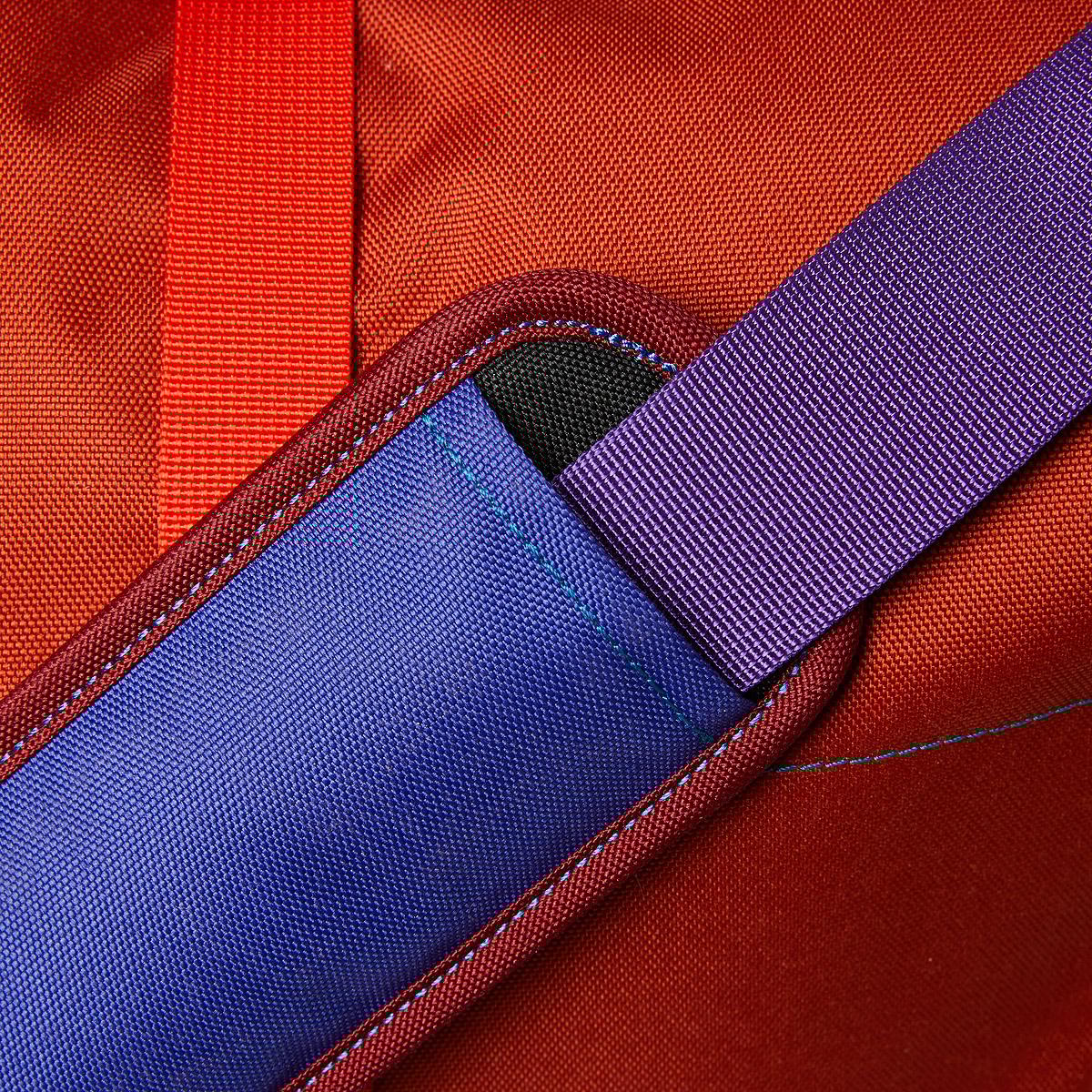 Product gallery image number 4 for product Hielo Cooler Bag 12L - [Random colour]