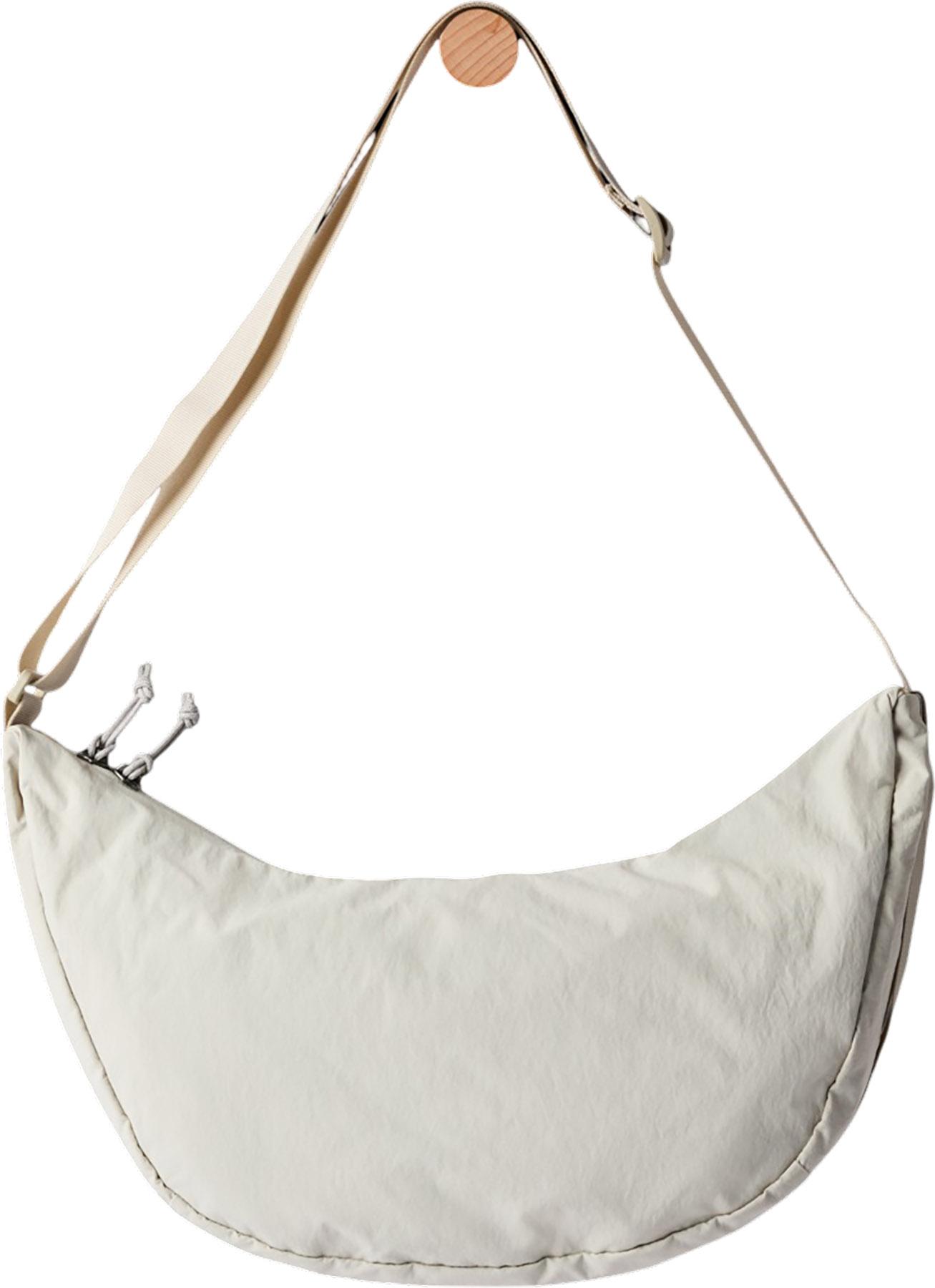 Product gallery image number 4 for product Empacable Crescent Bag 6L