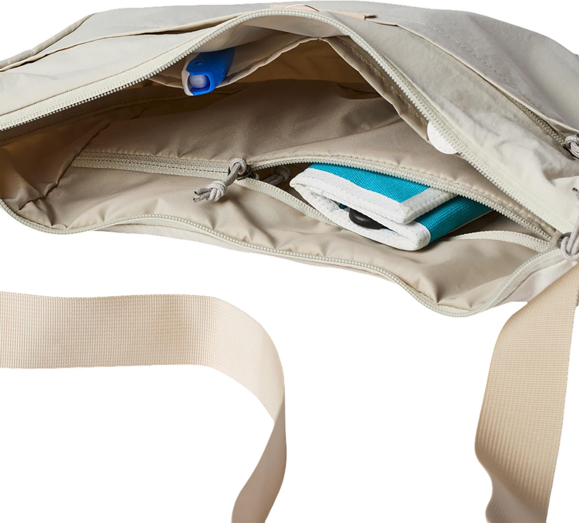 Product gallery image number 7 for product Empacable Crescent Bag 6L
