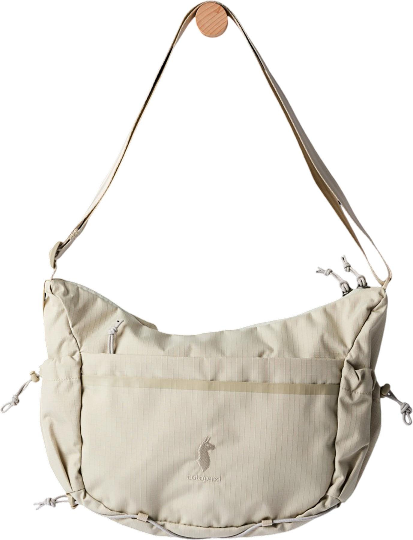 Product gallery image number 4 for product Viaje Shoulder Bag 9L