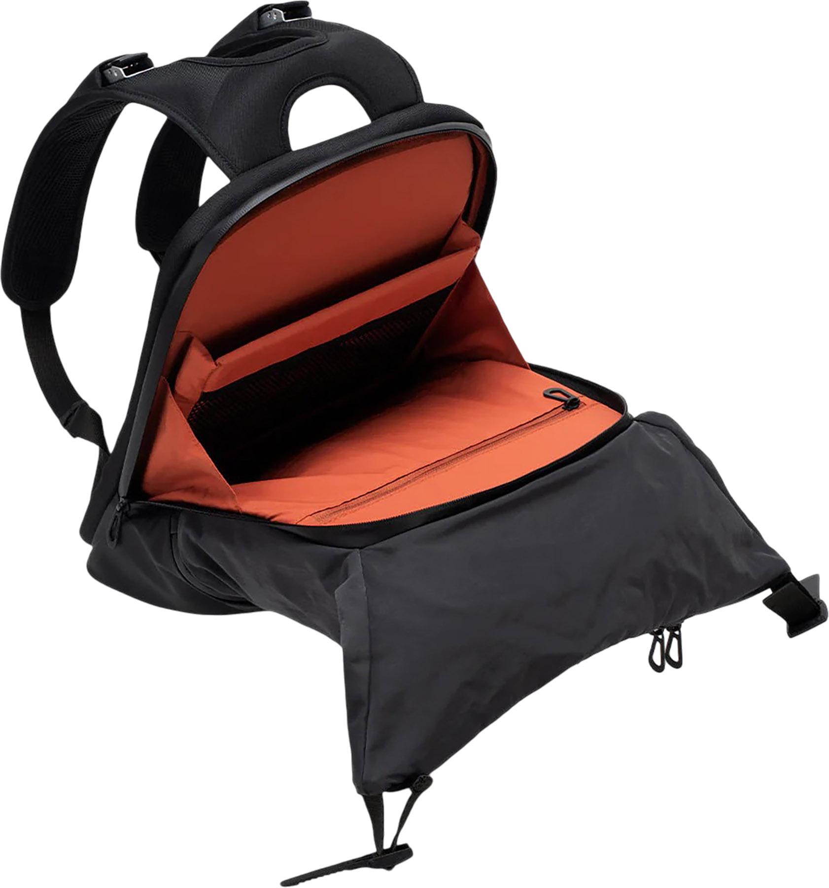 Product gallery image number 5 for product Nile Backpack 23L - Small