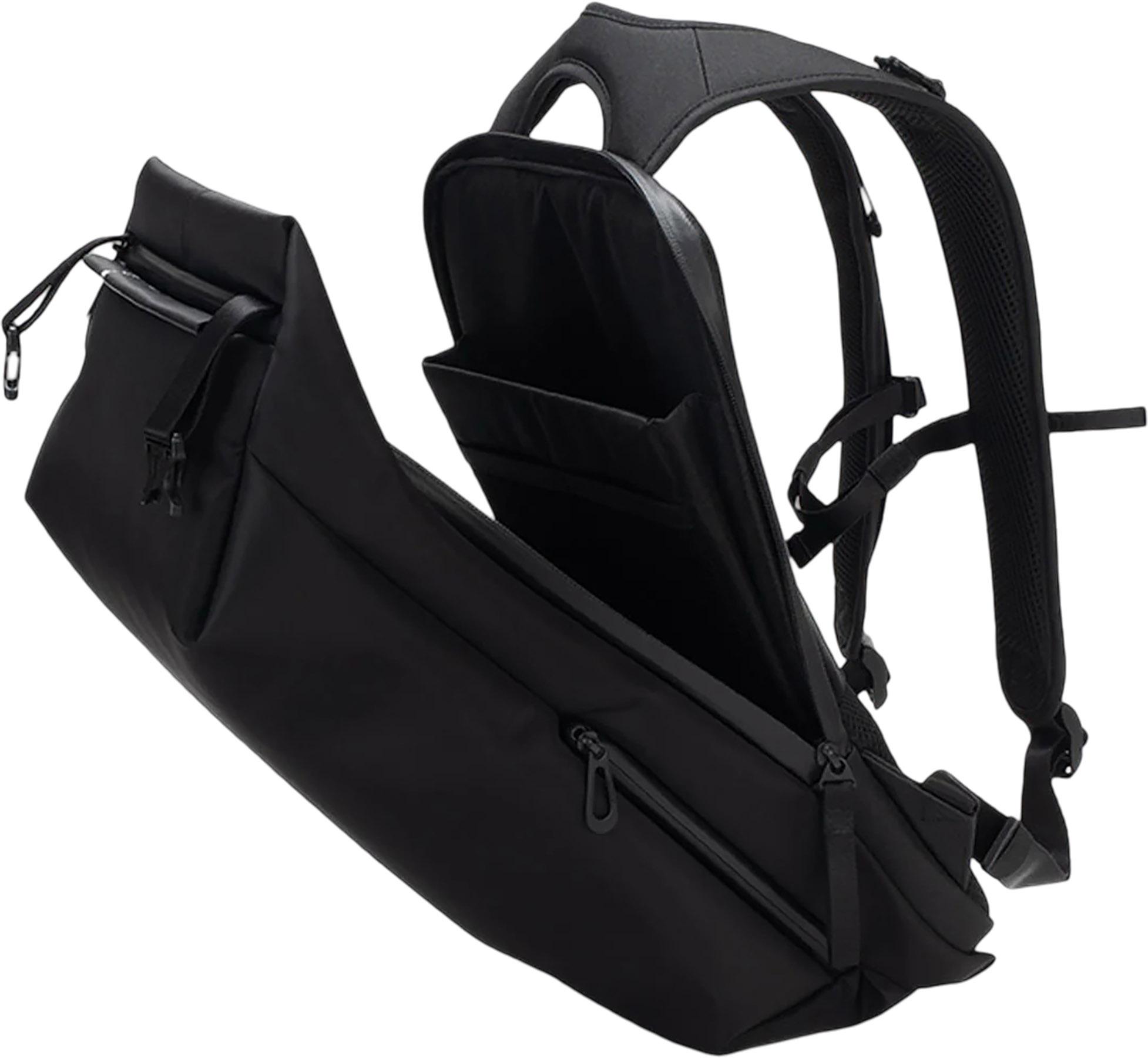 Product gallery image number 4 for product Saru Backpack 18L