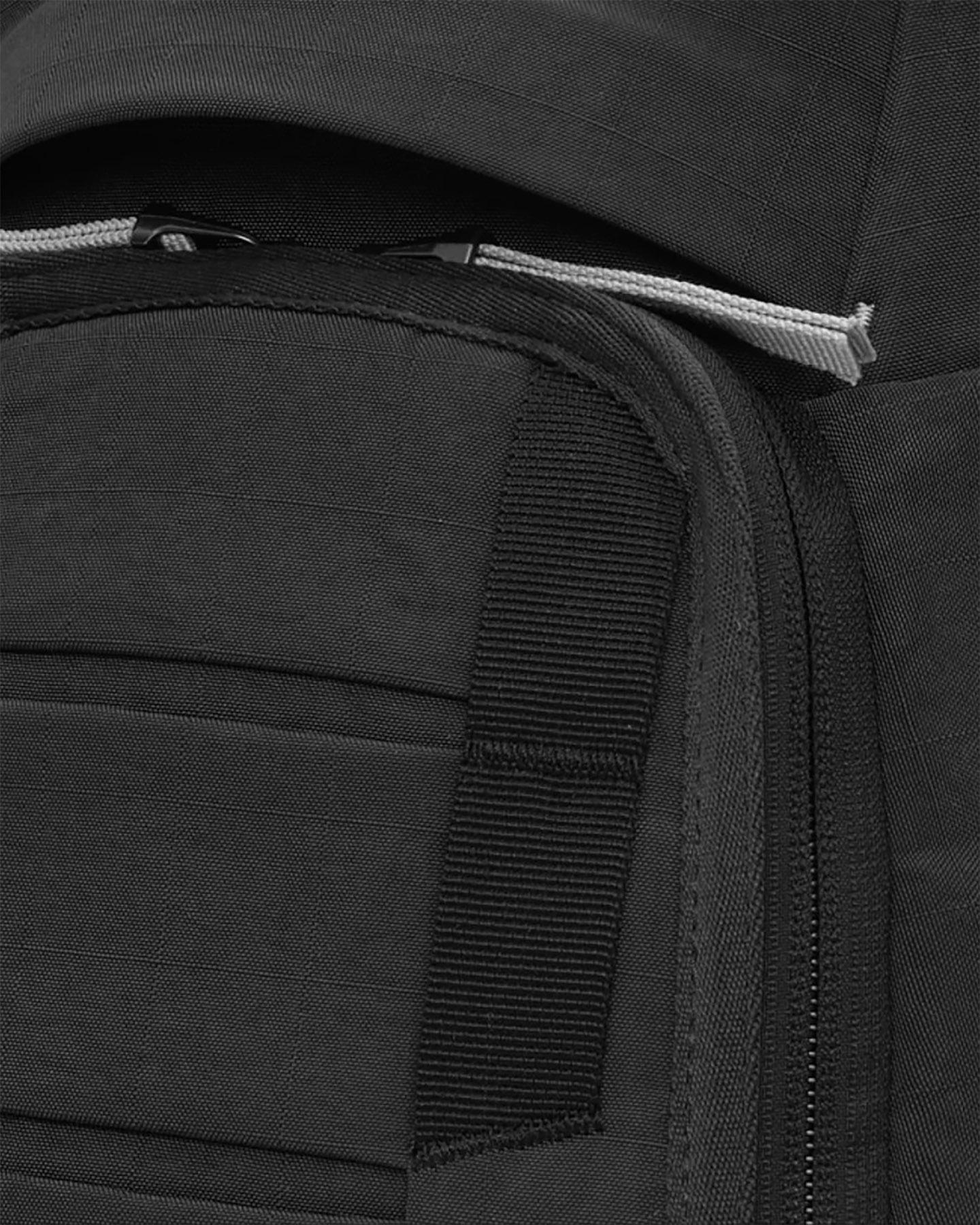 Product gallery image number 4 for product Sac à dos Hugger 30L