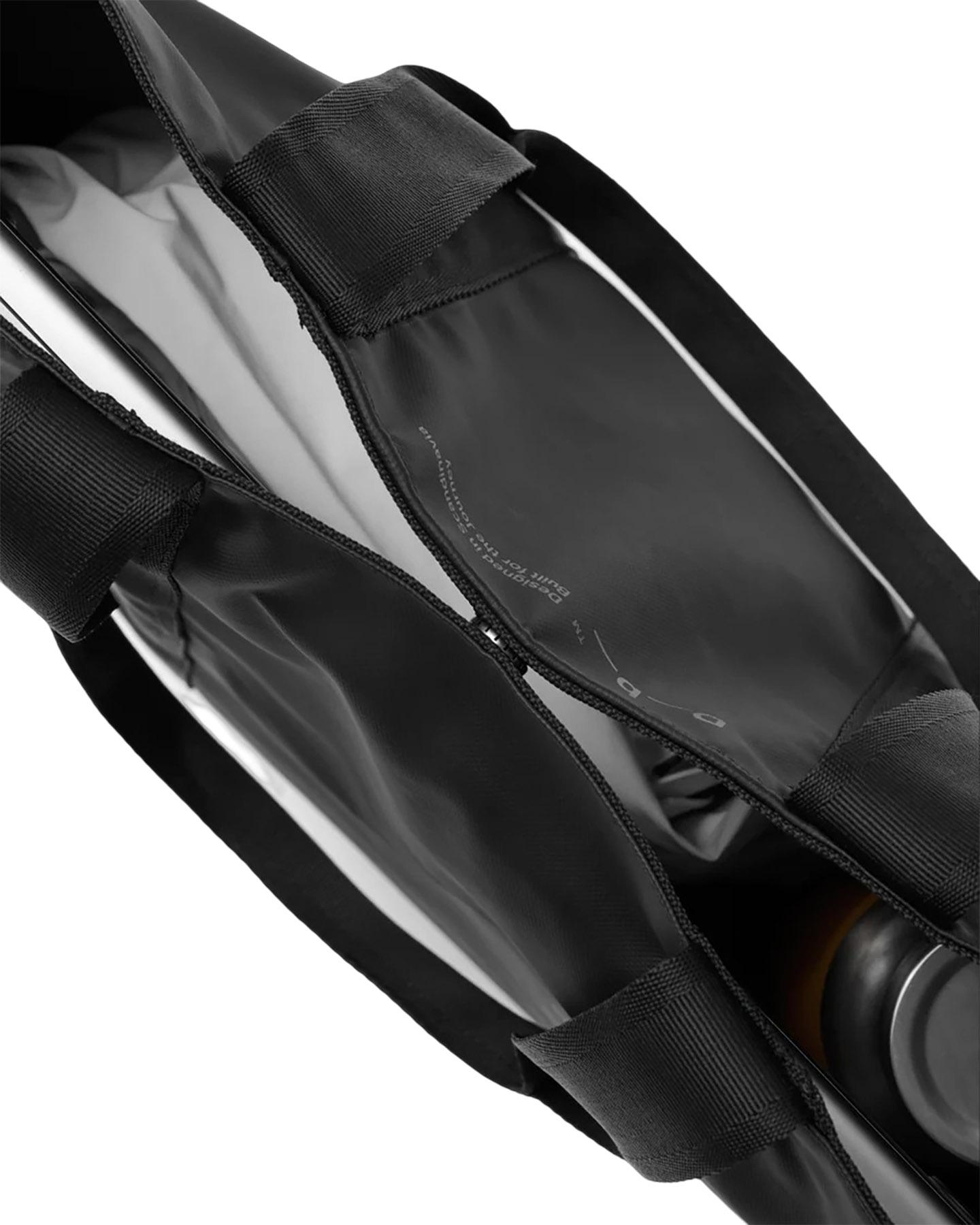 Product gallery image number 4 for product Essential Tote Bag 16L