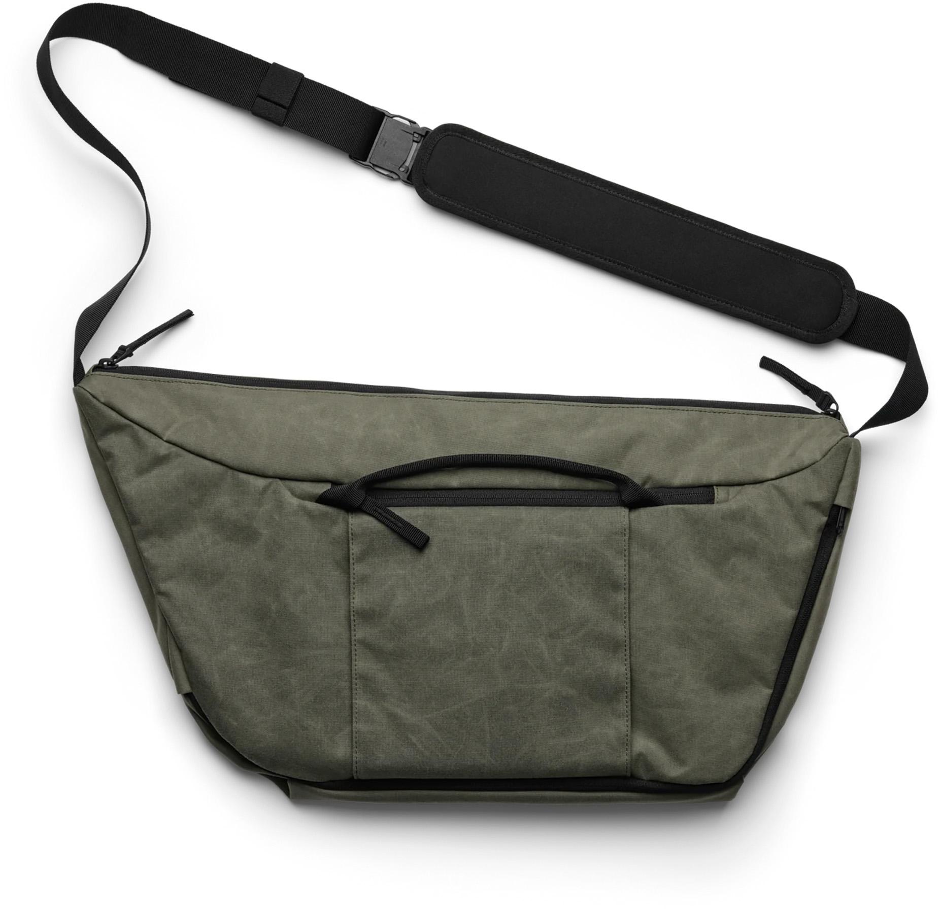 Product gallery image number 2 for product Ramverk Pro Sling Bag 20L