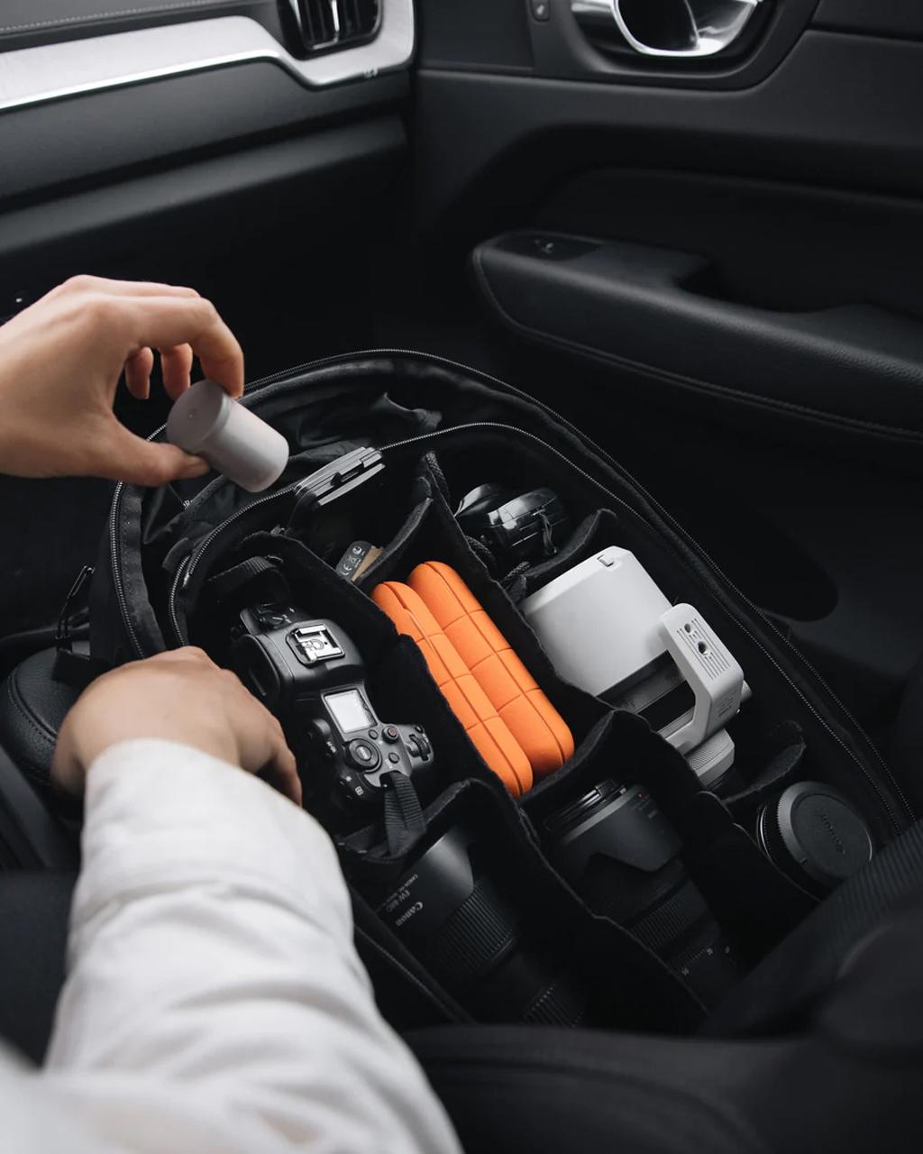 Product gallery image number 2 for product Ramverk Camera Insert Medium 14L