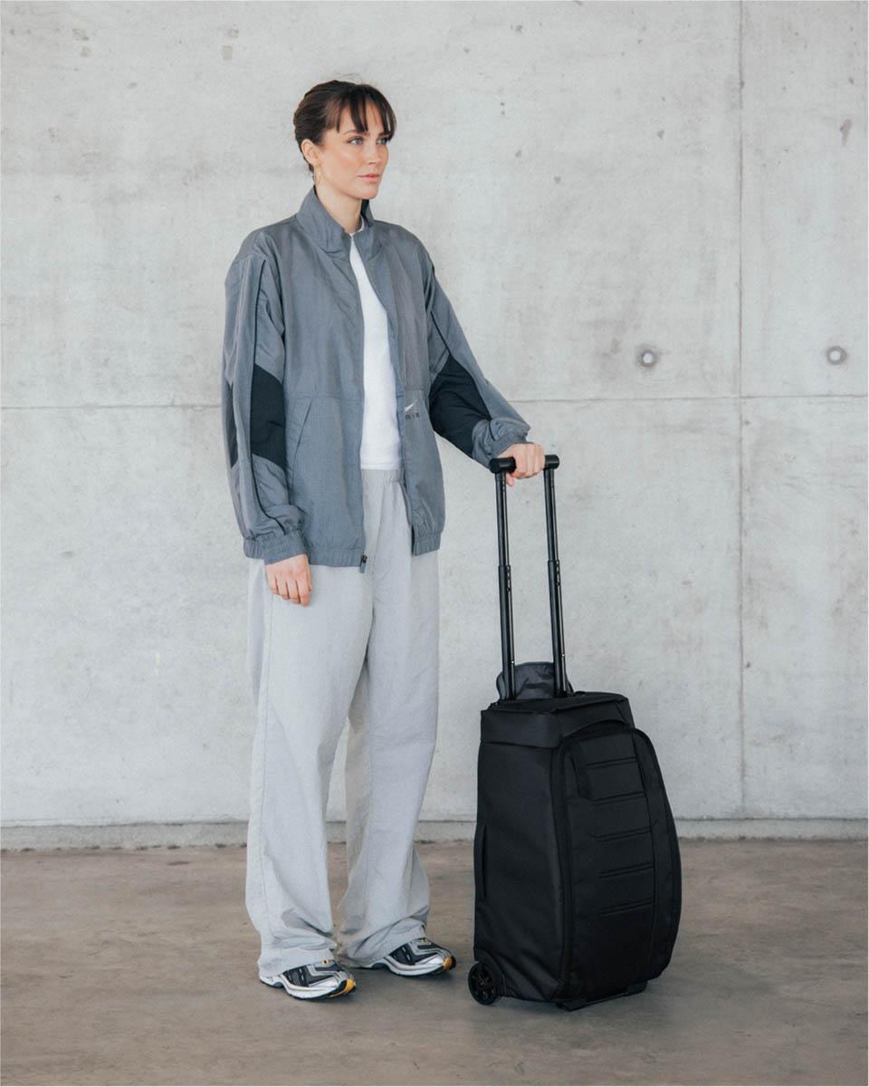 Numéro de l'image de la galerie de produits 4 pour le produit Sac à roulettes Hugger 40L - Unisexe