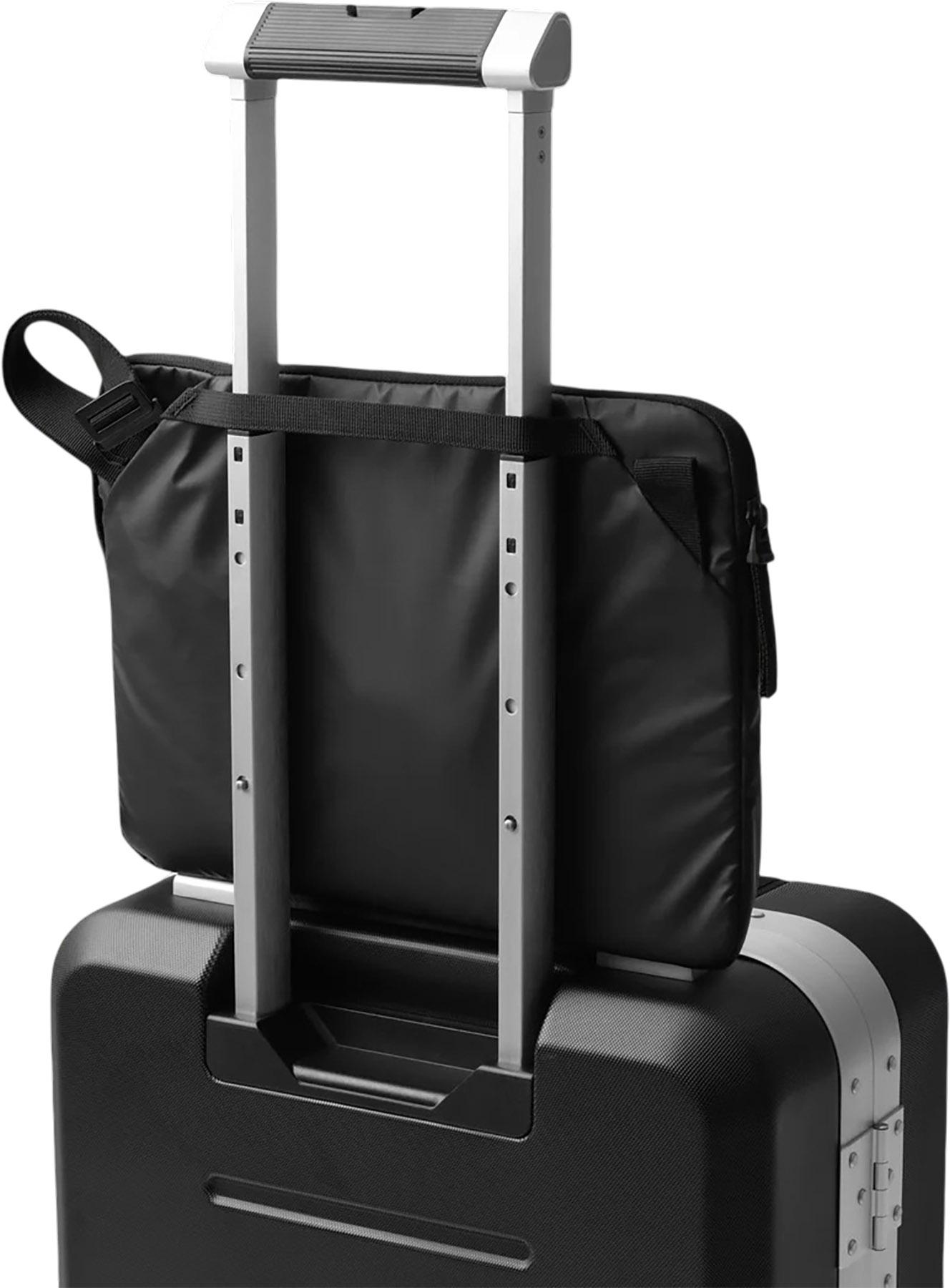 Product gallery image number 4 for product Ramverk Laptop Sleeve 14"