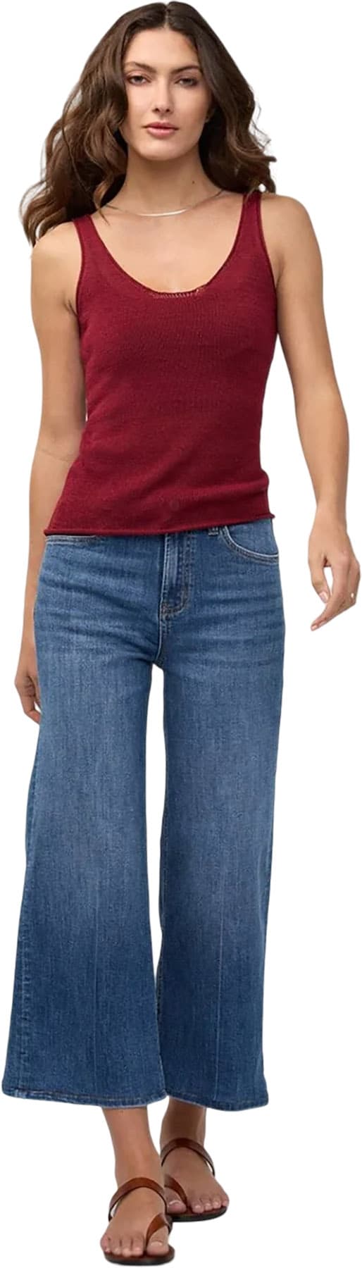 Product gallery image number 4 for product Jean écourté à jambe large taille haute Performance Denim+ - Femme