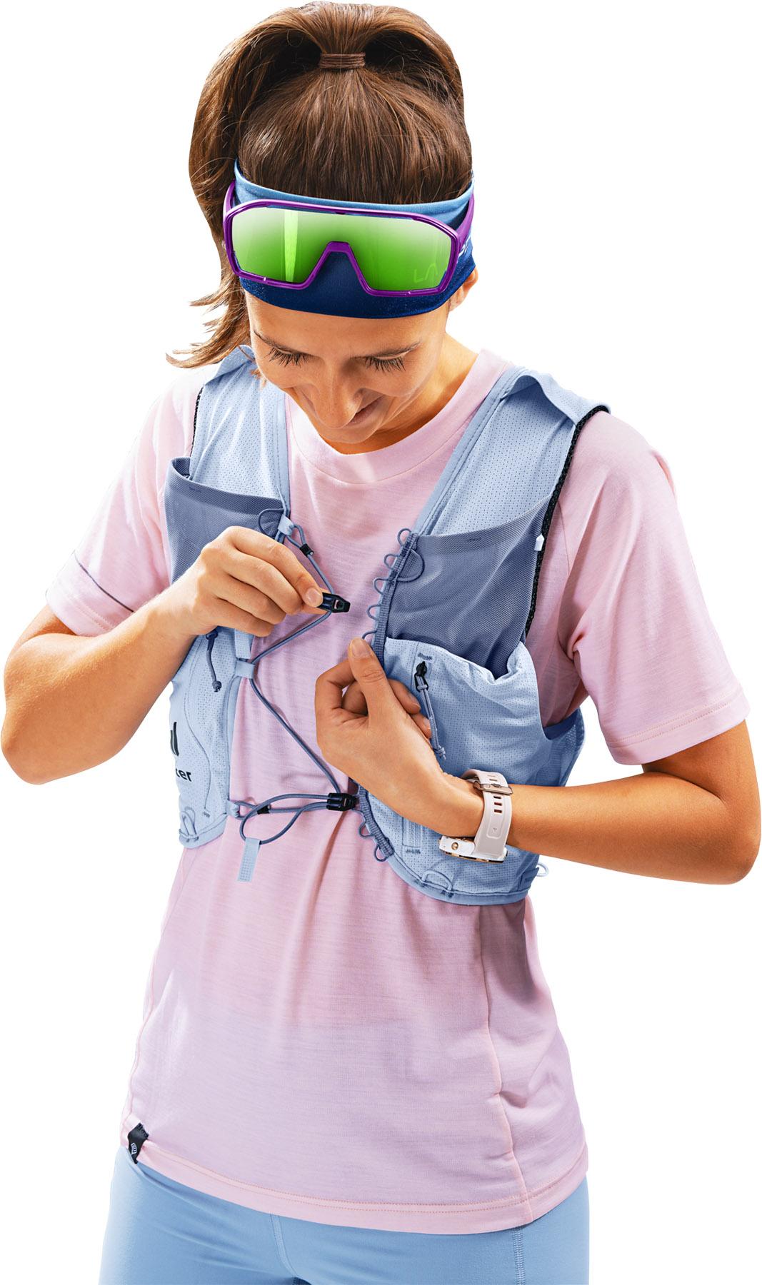 Product gallery image number 9 for product Traick SL Trail Running Hydration Vest with Flasks 9L - Small - Women's