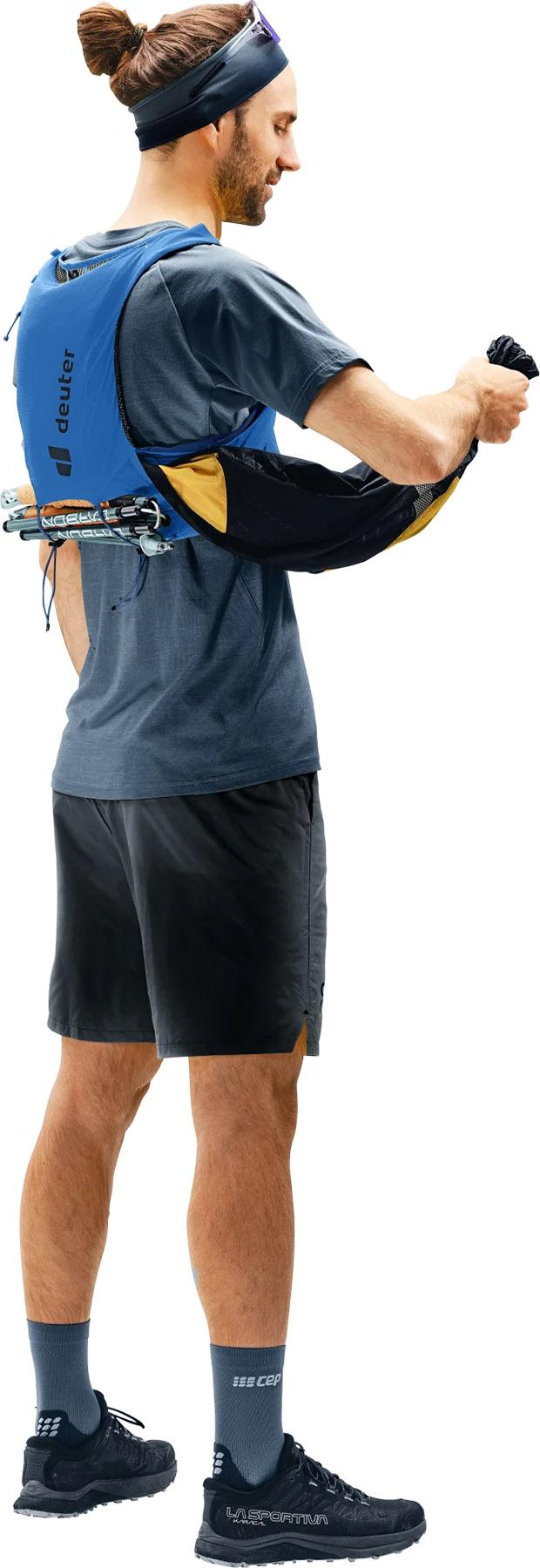 Product gallery image number 6 for product Veste d'hydratation de course sur sentier Traick 9 - Unisexe