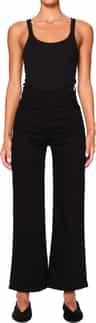 Colour: Jet Black