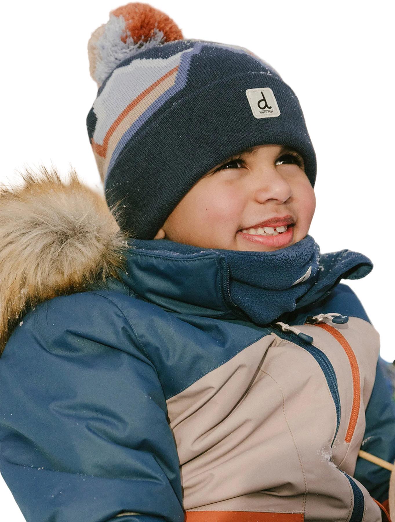 Numéro de l'image de la galerie de produits 4 pour le produit Bonnet d'hiver en tricot avec pompom bleu jacquard de montagnes