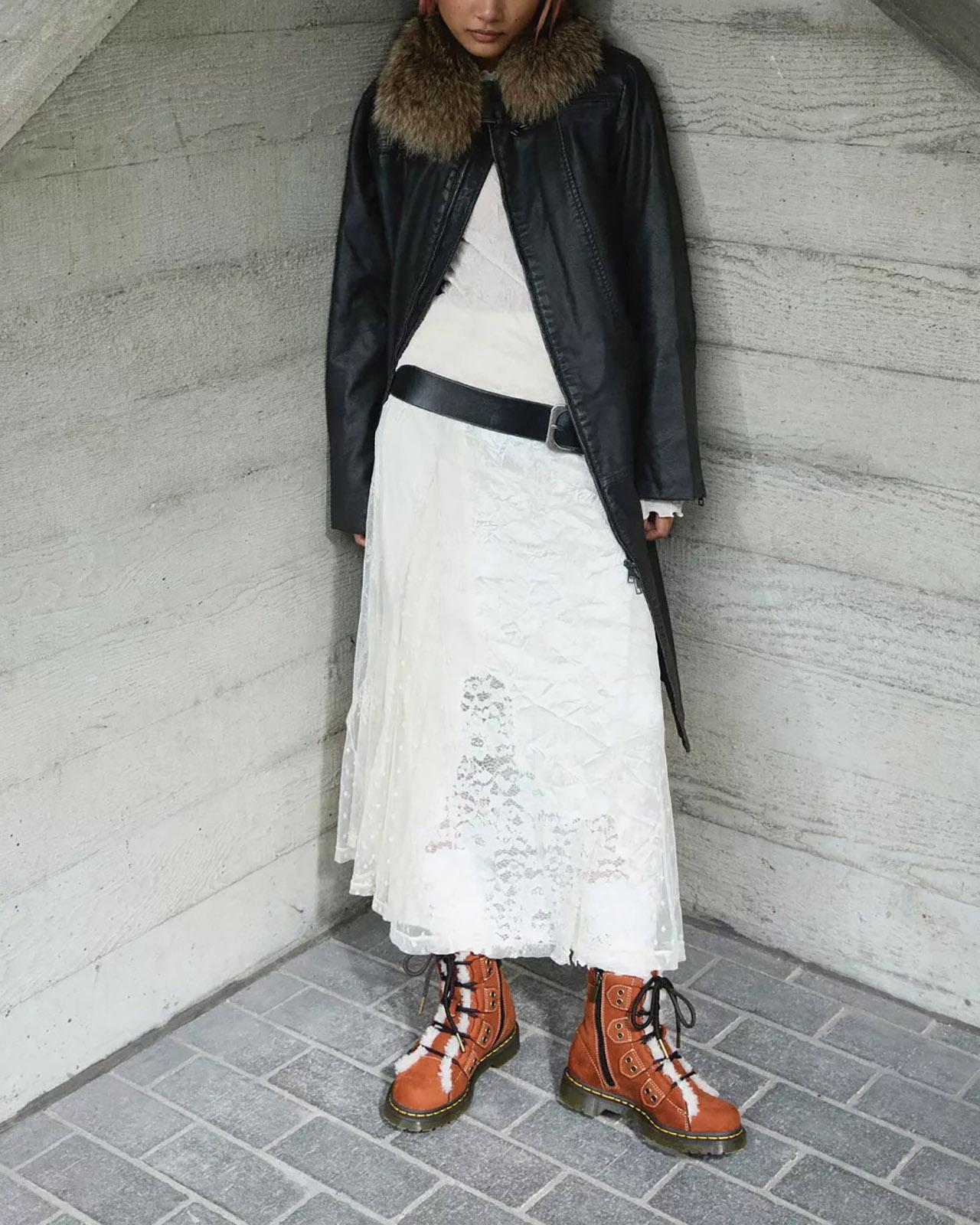 Numéro de l'image de la galerie de produits 5 pour le produit Bottes a lacets ghillie jusqu aux orteils avec doublure en fourrure et cuir Buttersoft 1460 - Femme