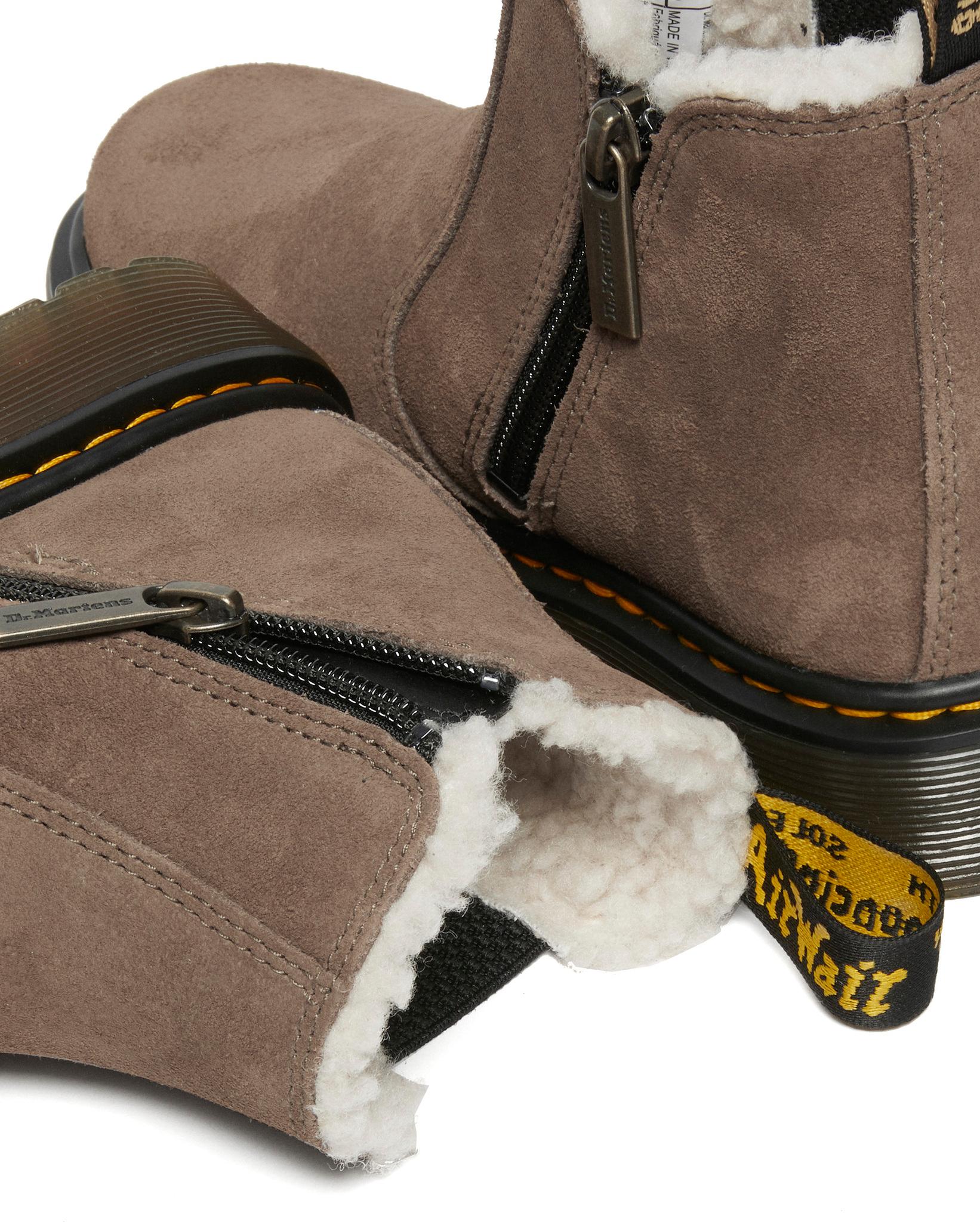 Product gallery image number 6 for product 2976 Leonore Chelsea Boots - Junior