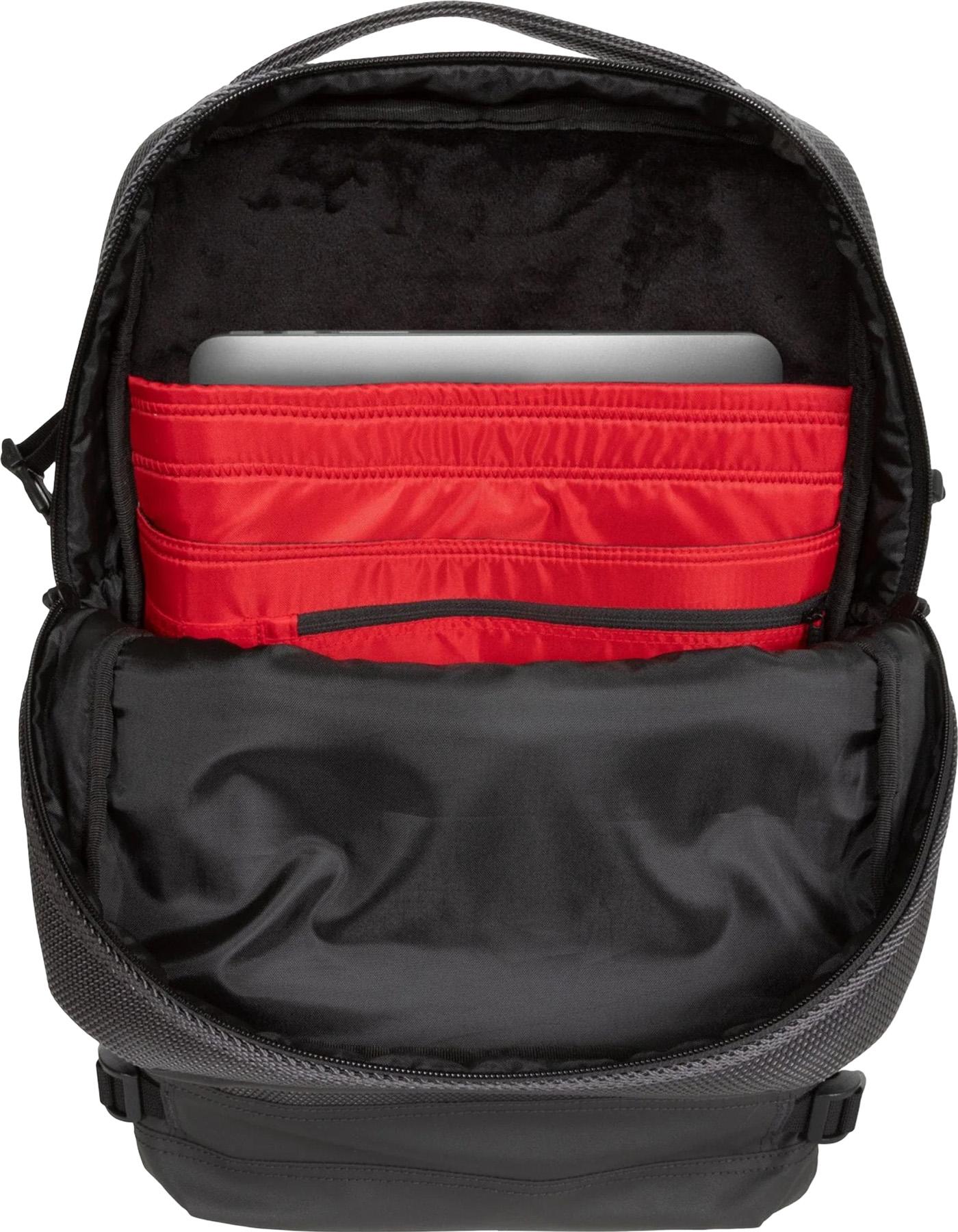 Product gallery image number 5 for product Tecum Medium Backpack 19L