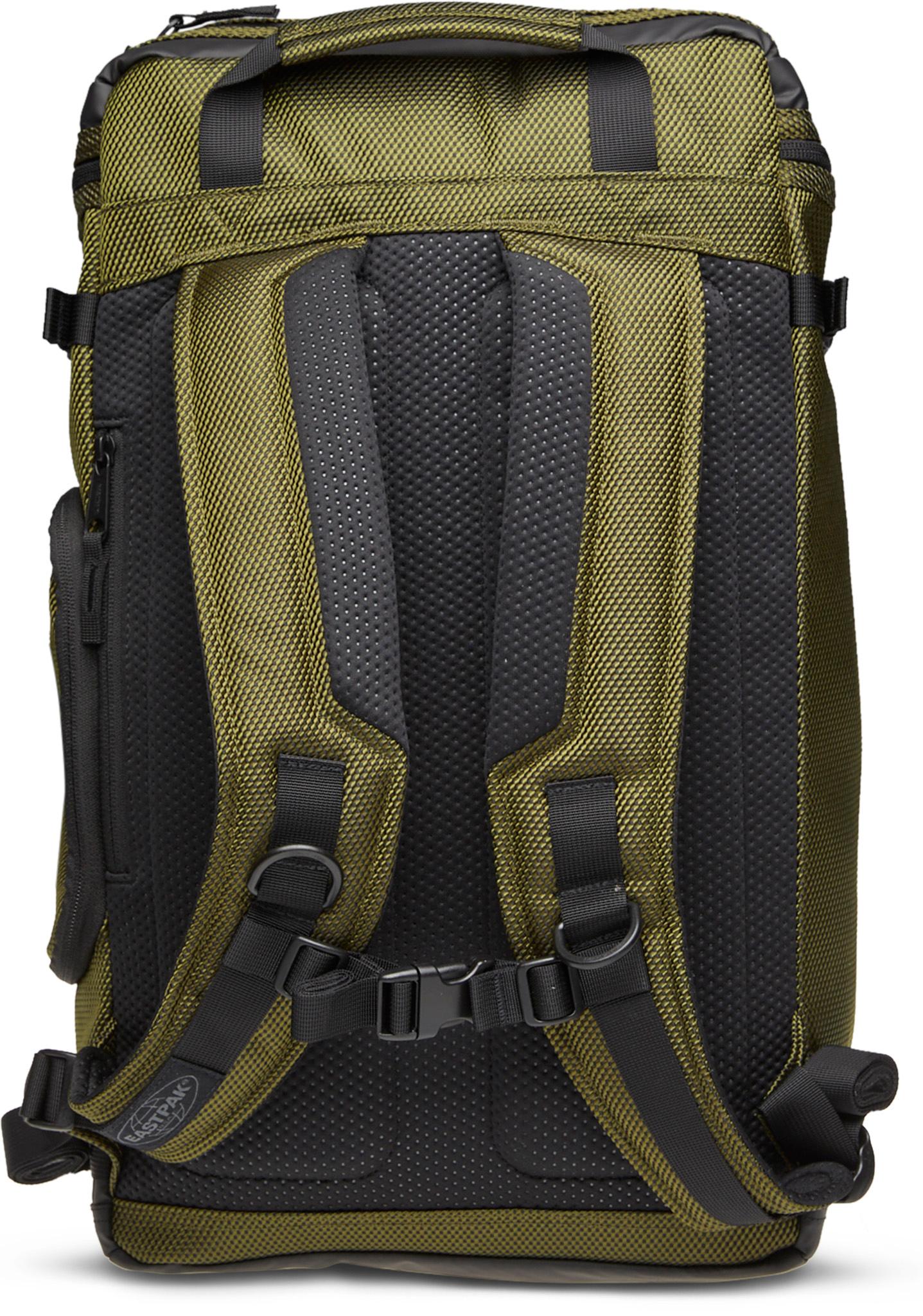 Product gallery image number 2 for product Tecum Top CNNCT Backpack 28L