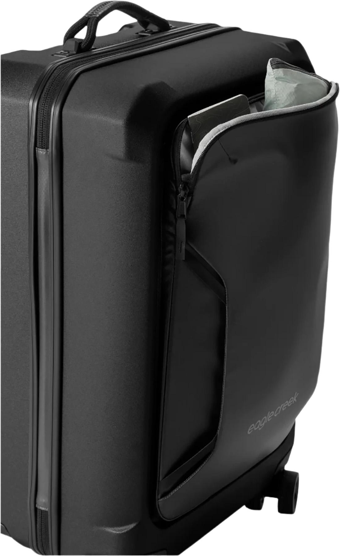 Product gallery image number 7 for product Tarmac 4-Wheeled Luggage 26" 67L