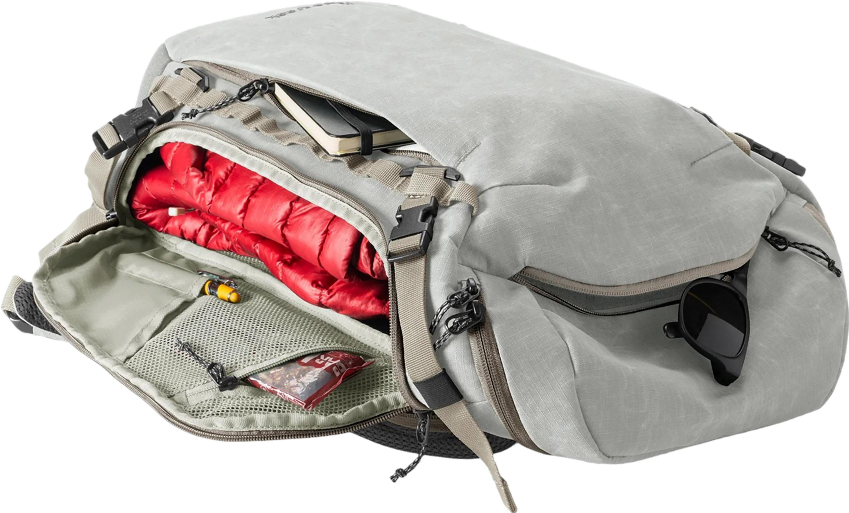 Product gallery image number 3 for product Explore Backpack 26L